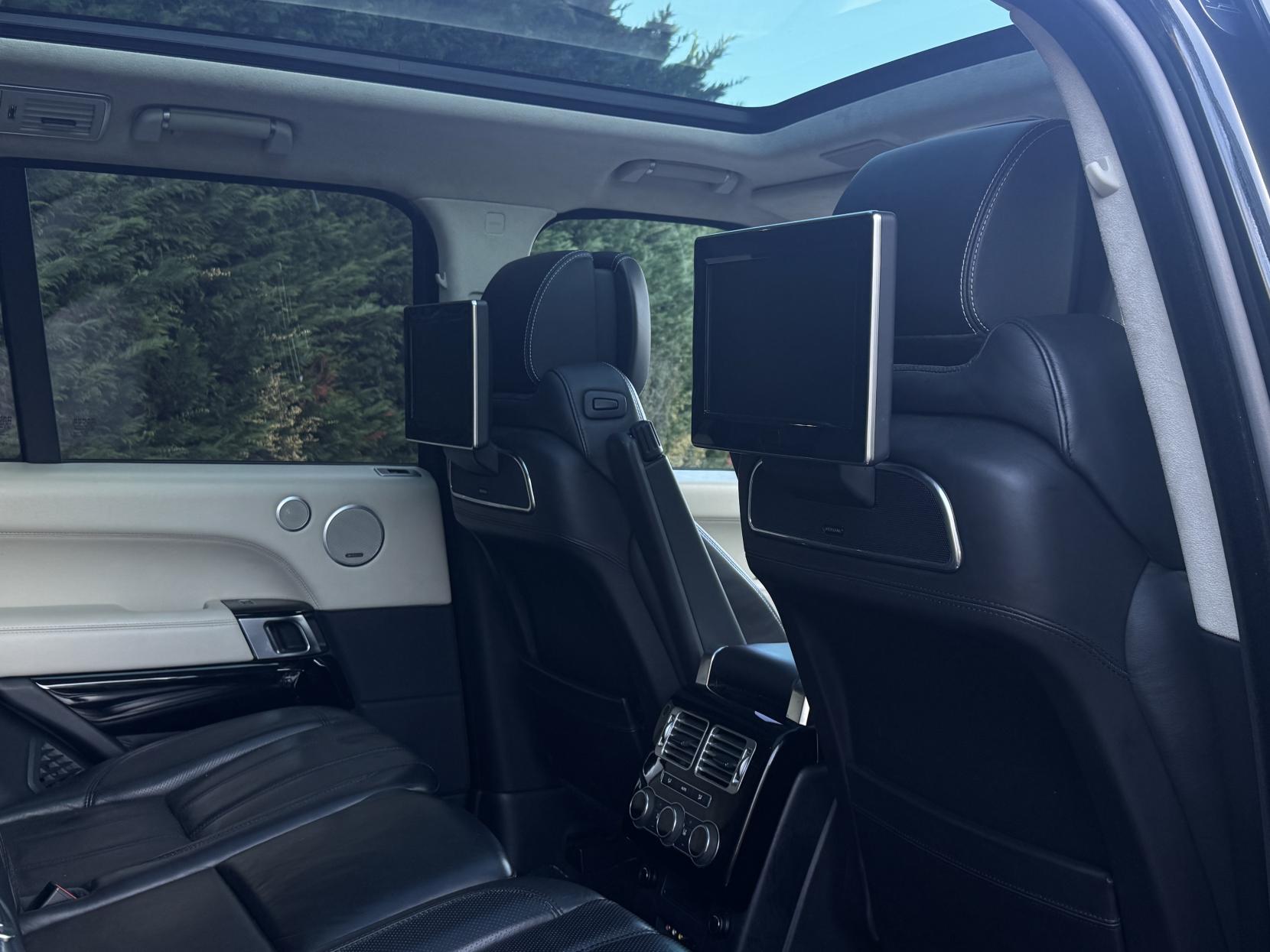 Land Rover Range Rover 3.0h SDV6 Autobiography SUV 5dr Diesel Hybrid Auto 4WD Euro 6 (s/s) (340 ps)