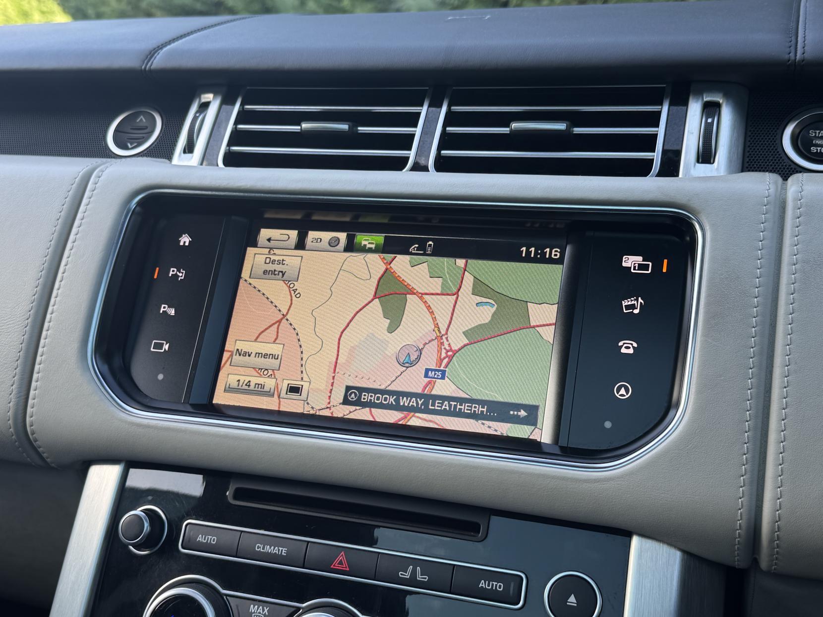 Land Rover Range Rover 3.0h SDV6 Autobiography SUV 5dr Diesel Hybrid Auto 4WD Euro 6 (s/s) (340 ps)