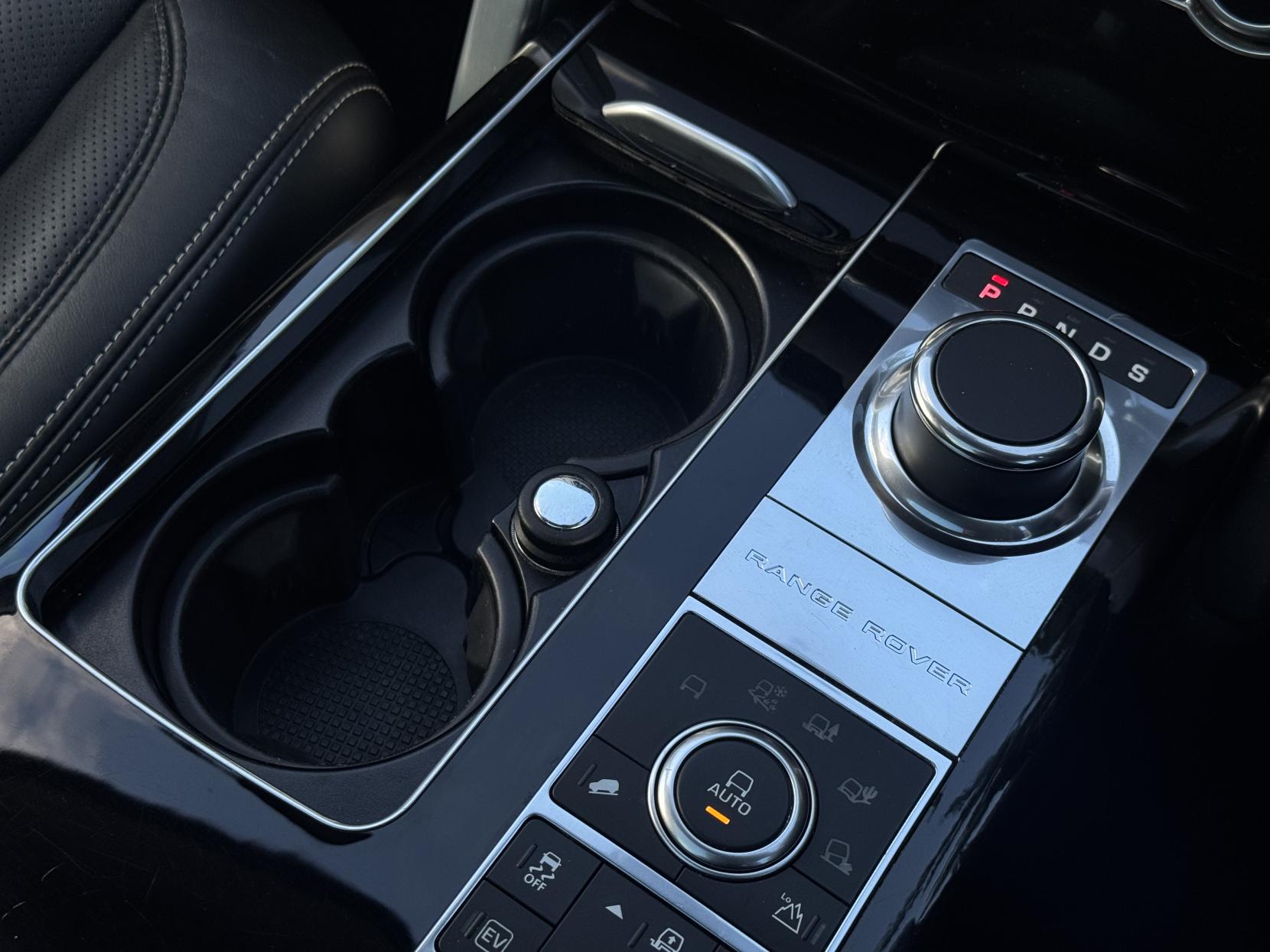 Land Rover Range Rover 3.0h SDV6 Autobiography SUV 5dr Diesel Hybrid Auto 4WD Euro 6 (s/s) (340 ps)