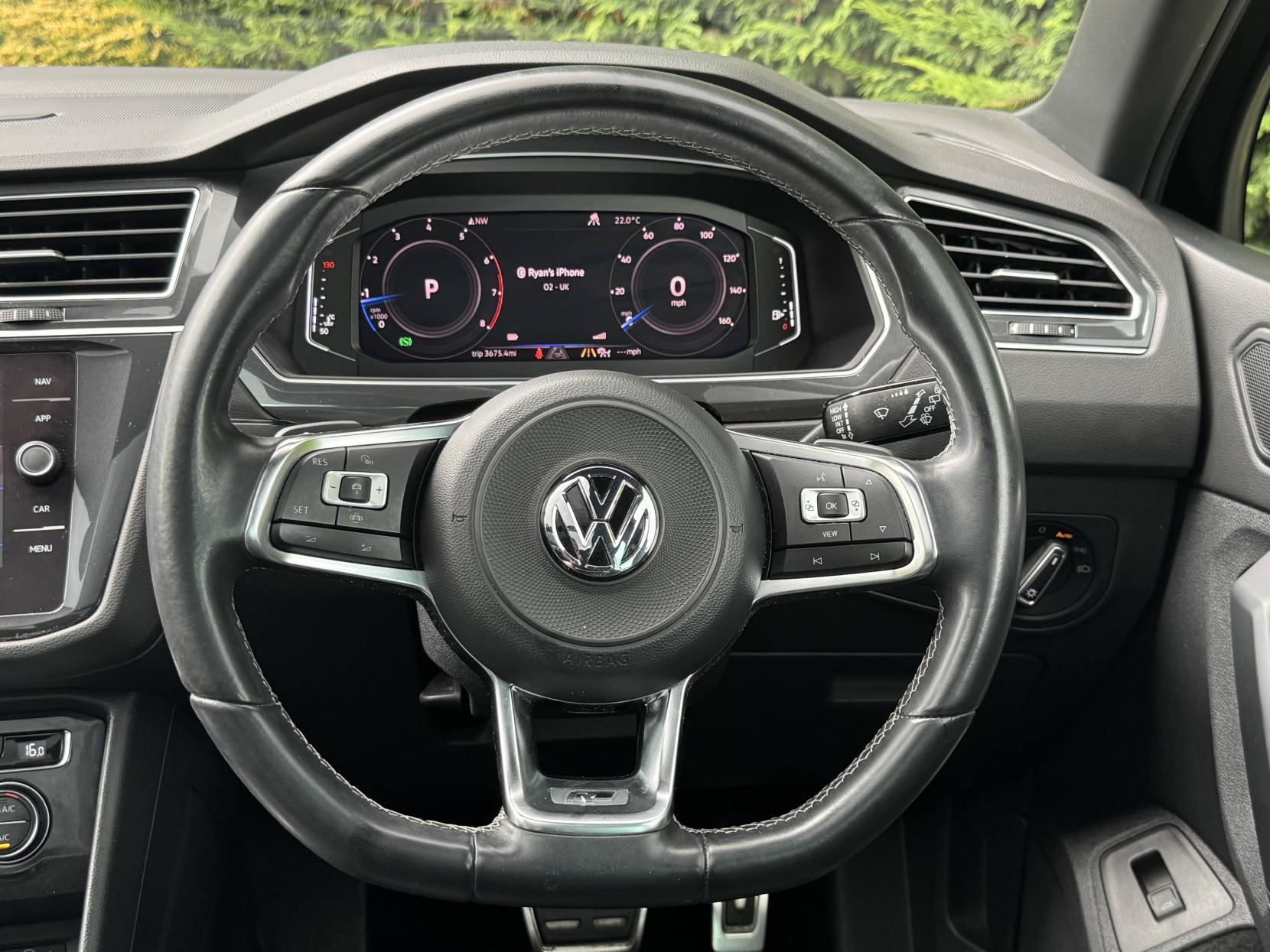 Volkswagen Tiguan 2.0 TSI R-Line Tech SUV 5dr Petrol DSG 4Motion Euro 6 (s/s) (190 ps)