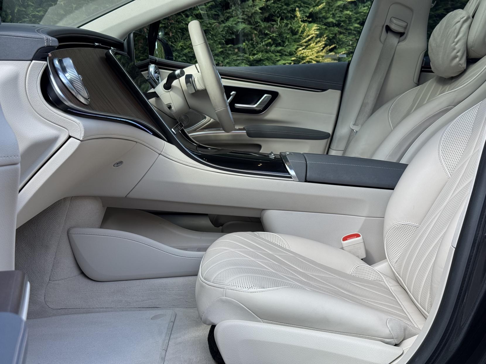 Mercedes-Benz EQS EQS 450+ 108.4kWh Exclusive Luxury Saloon 5dr Electric Auto (333 ps)