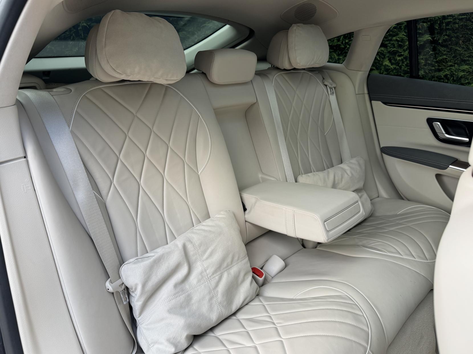 Mercedes-Benz EQS EQS 450+ 108.4kWh Exclusive Luxury Saloon 5dr Electric Auto (333 ps)