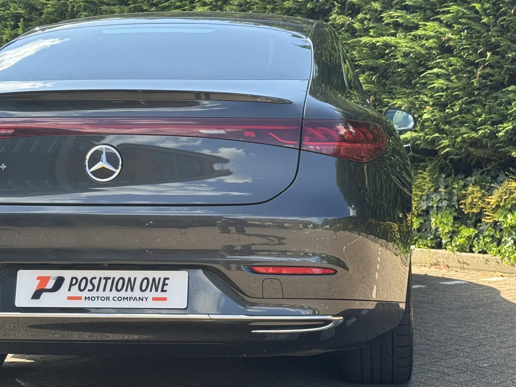 Mercedes-Benz EQS EQS 450+ 108.4kWh Exclusive Luxury Saloon 5dr Electric Auto (333 ps)
