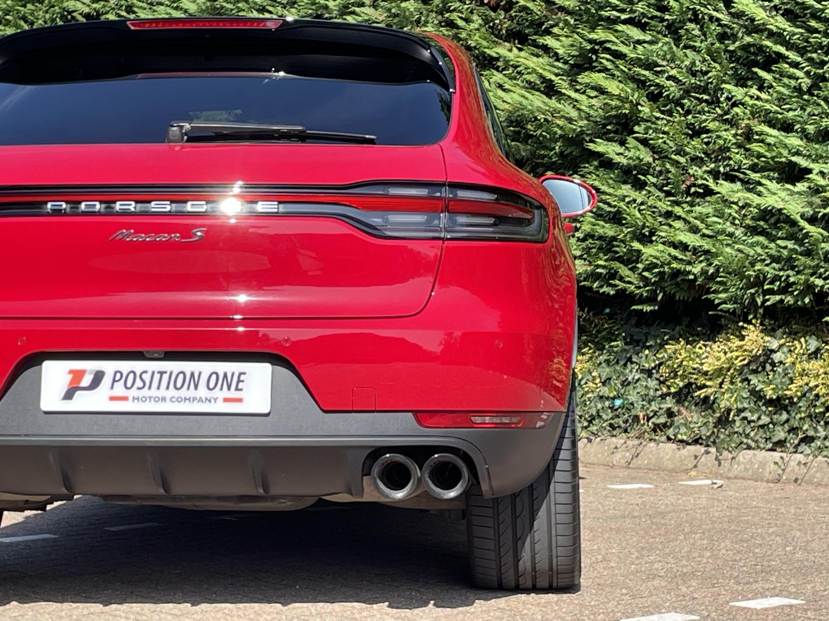 Porsche Macan 3.0T V6 S SUV 5dr Petrol PDK 4WD Euro 6 (s/s) (354 ps)
