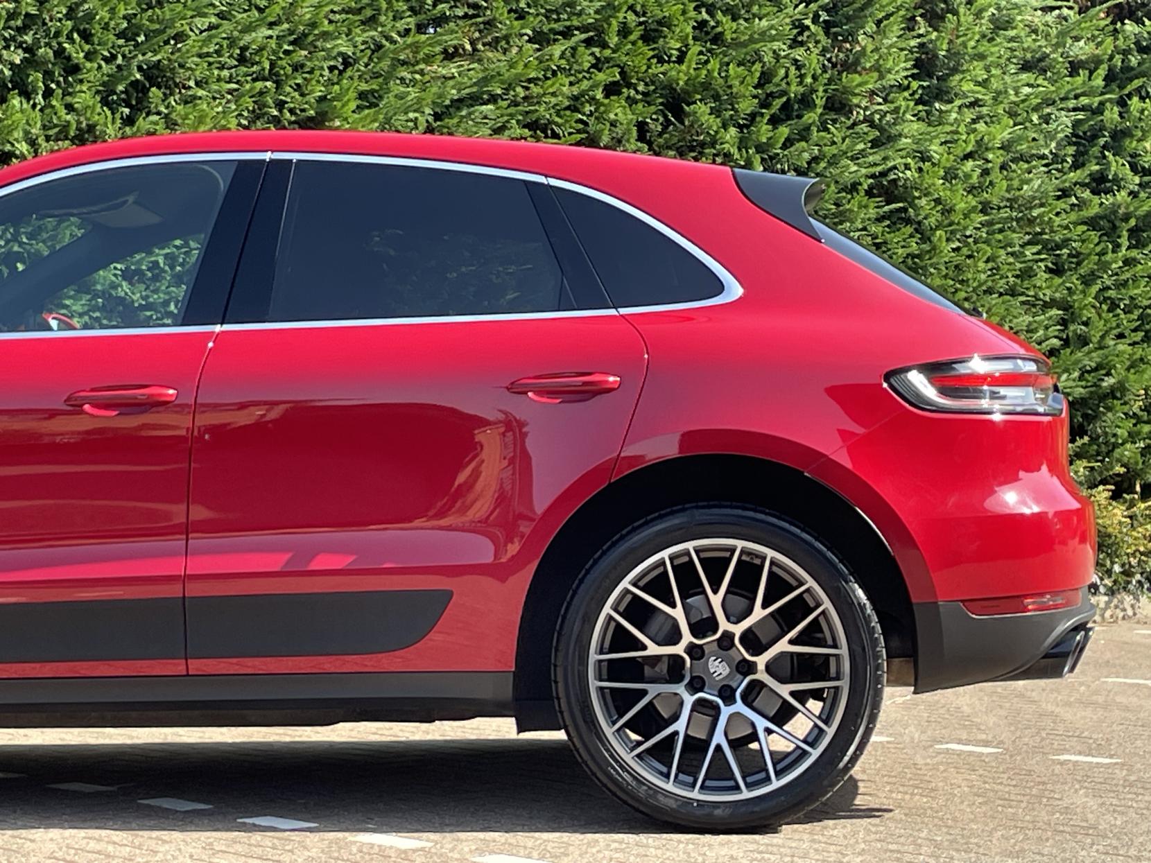 Porsche Macan 3.0T V6 S SUV 5dr Petrol PDK 4WD Euro 6 (s/s) (354 ps)