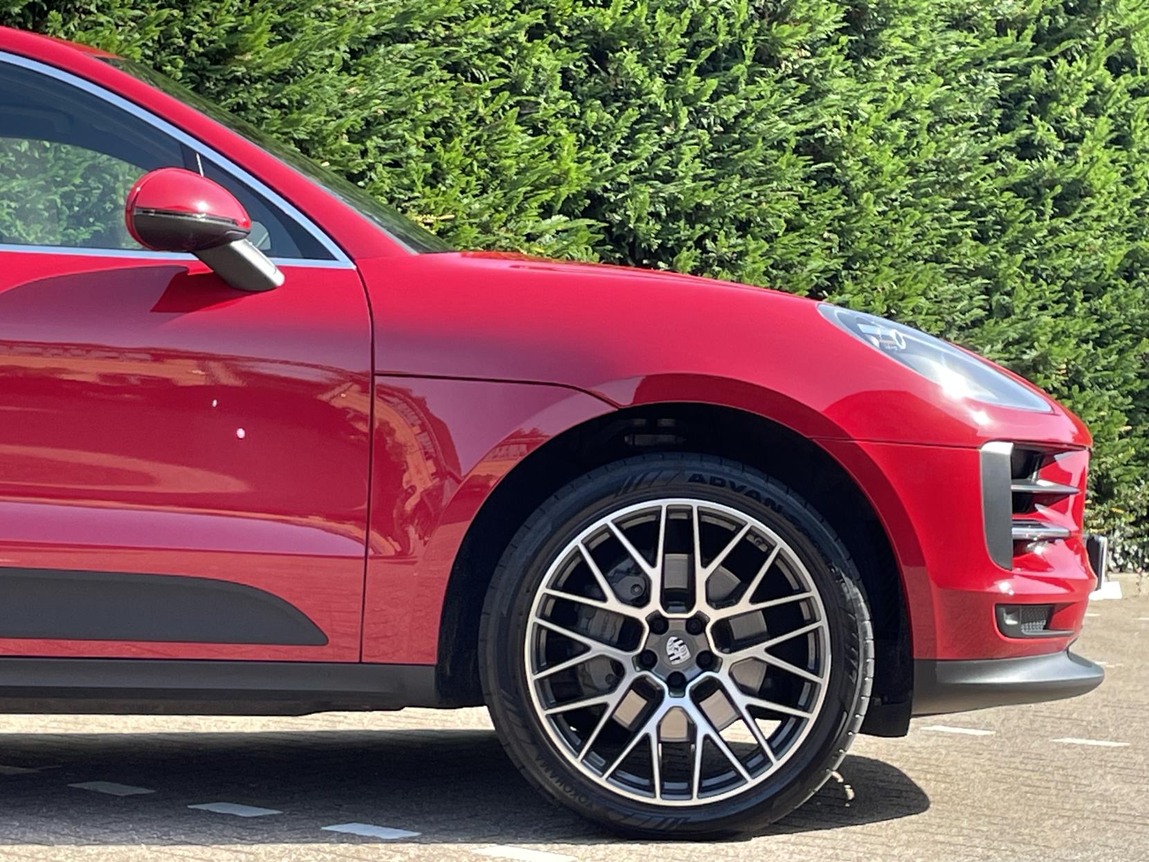 Porsche Macan 3.0T V6 S SUV 5dr Petrol PDK 4WD Euro 6 (s/s) (354 ps)