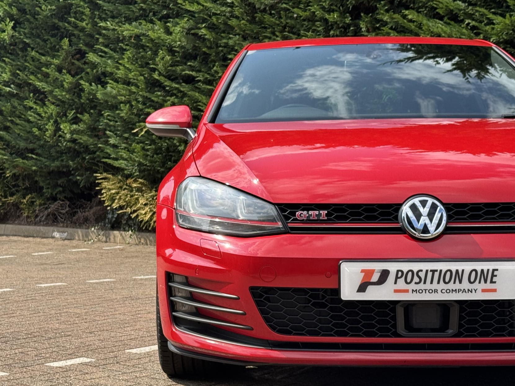 Volkswagen Golf 2.0 TSI BlueMotion Tech GTI Hatchback 3dr Petrol Manual Euro 6 (s/s) (220 ps)