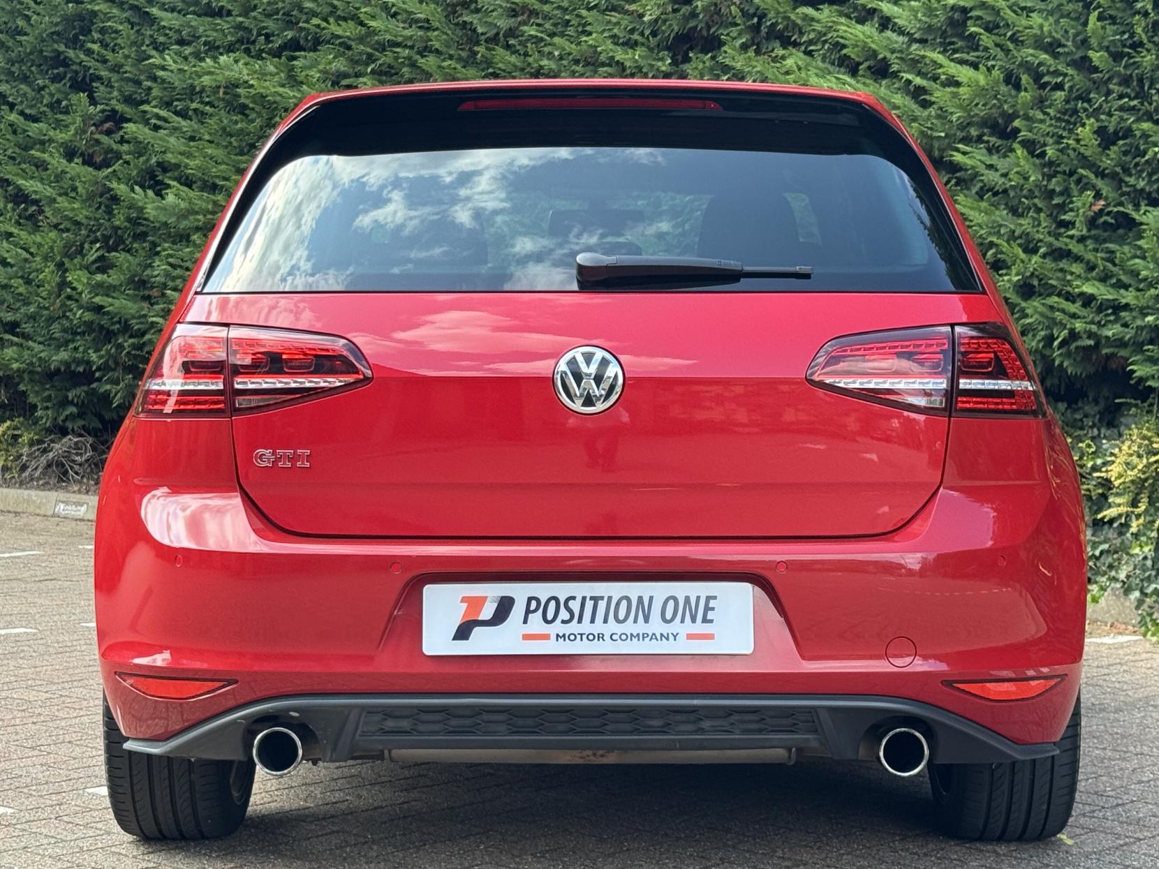 Volkswagen Golf 2.0 TSI BlueMotion Tech GTI Hatchback 3dr Petrol Manual Euro 6 (s/s) (220 ps)