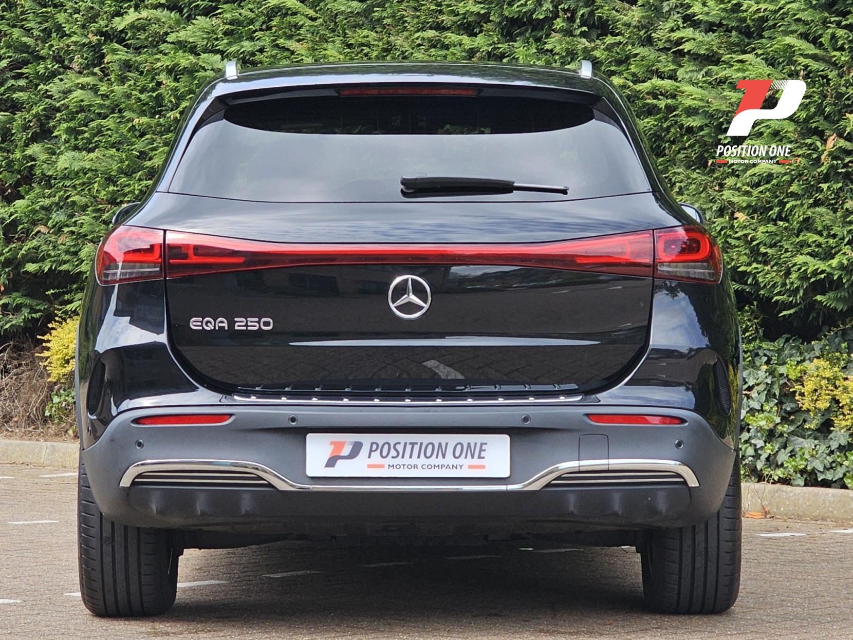 Mercedes-Benz EQA EQA 250 66.5kWh AMG Line SUV 5dr Electric Auto (190 ps)