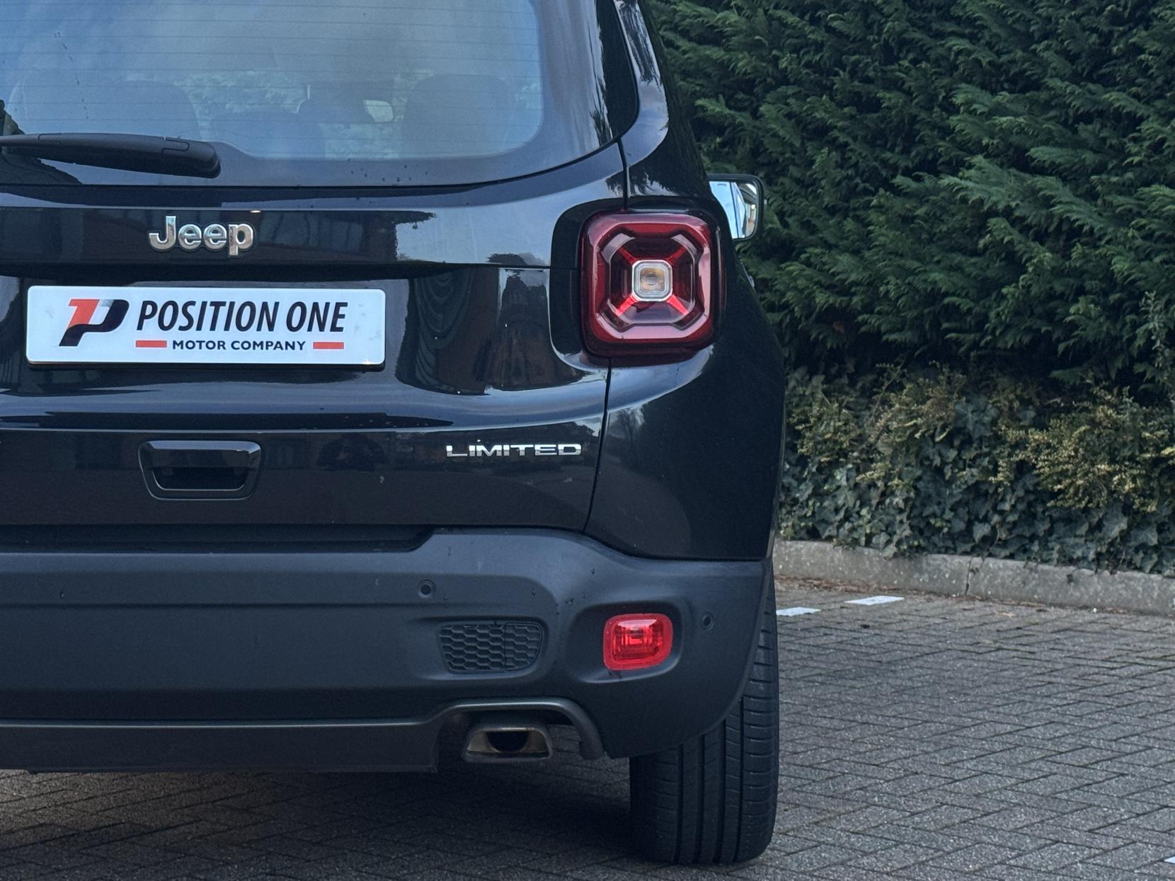 Jeep Renegade 1.0 GSE T3 Limited SUV 5dr Petrol Manual Euro 6 (s/s) (120 ps)