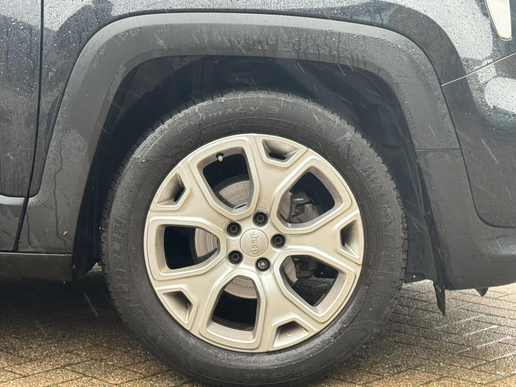 Jeep Renegade 1.0 GSE T3 Limited SUV 5dr Petrol Manual Euro 6 (s/s) (120 ps)