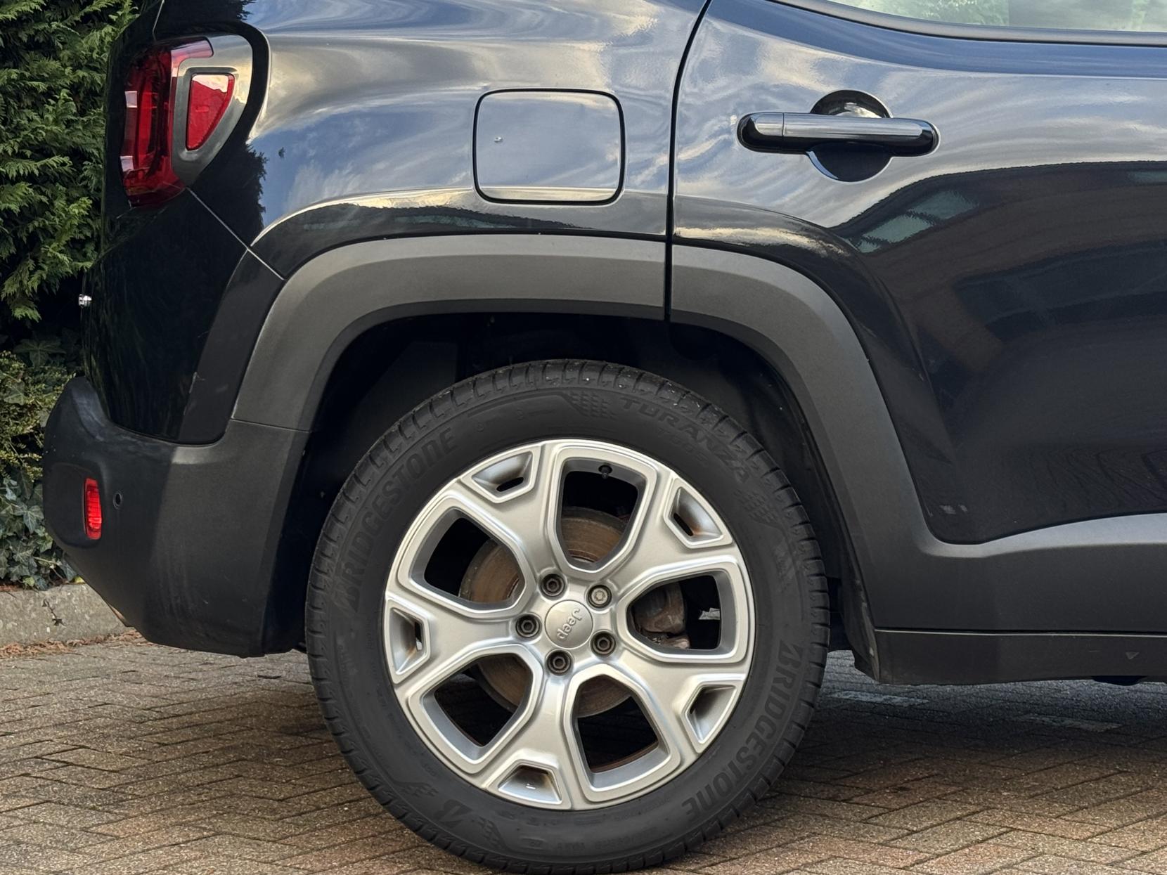 Jeep Renegade 1.0 GSE T3 Limited SUV 5dr Petrol Manual Euro 6 (s/s) (120 ps)