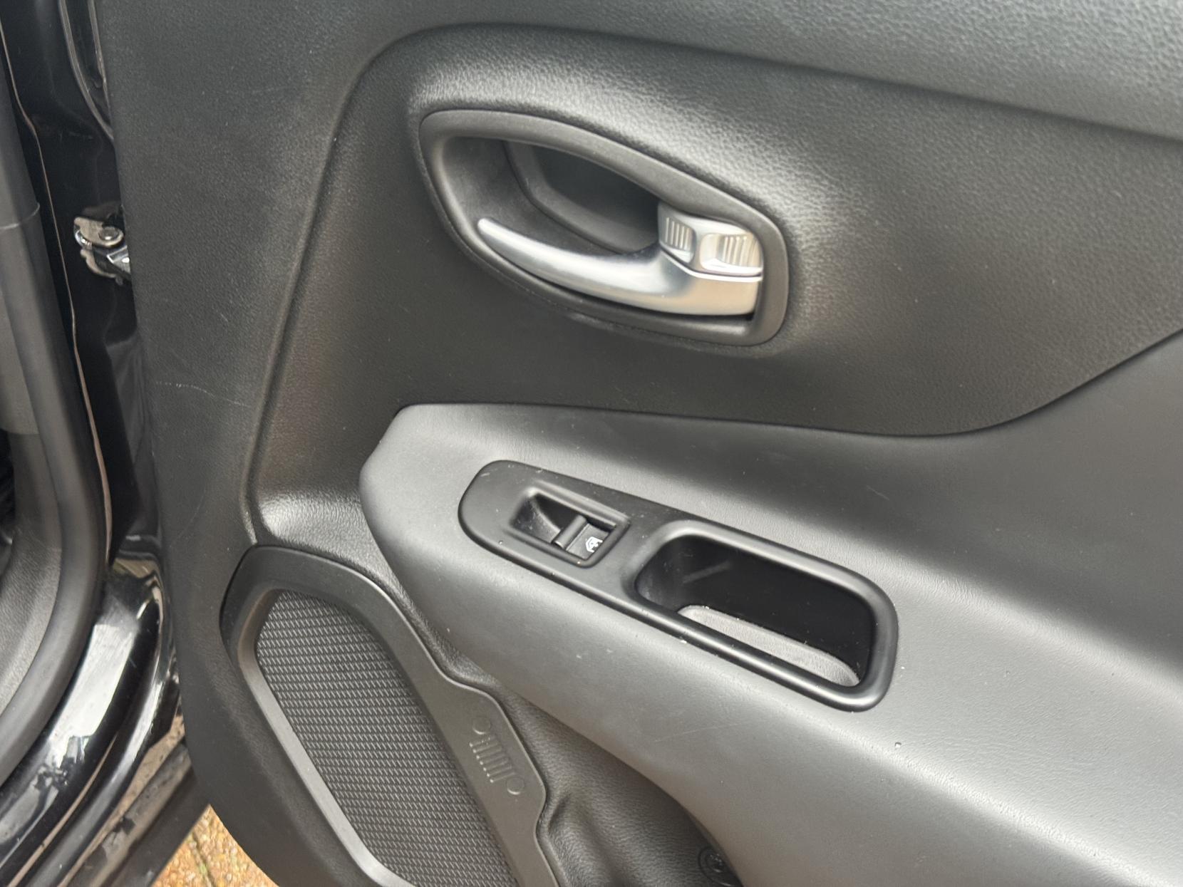 Jeep Renegade 1.0 GSE T3 Limited SUV 5dr Petrol Manual Euro 6 (s/s) (120 ps)