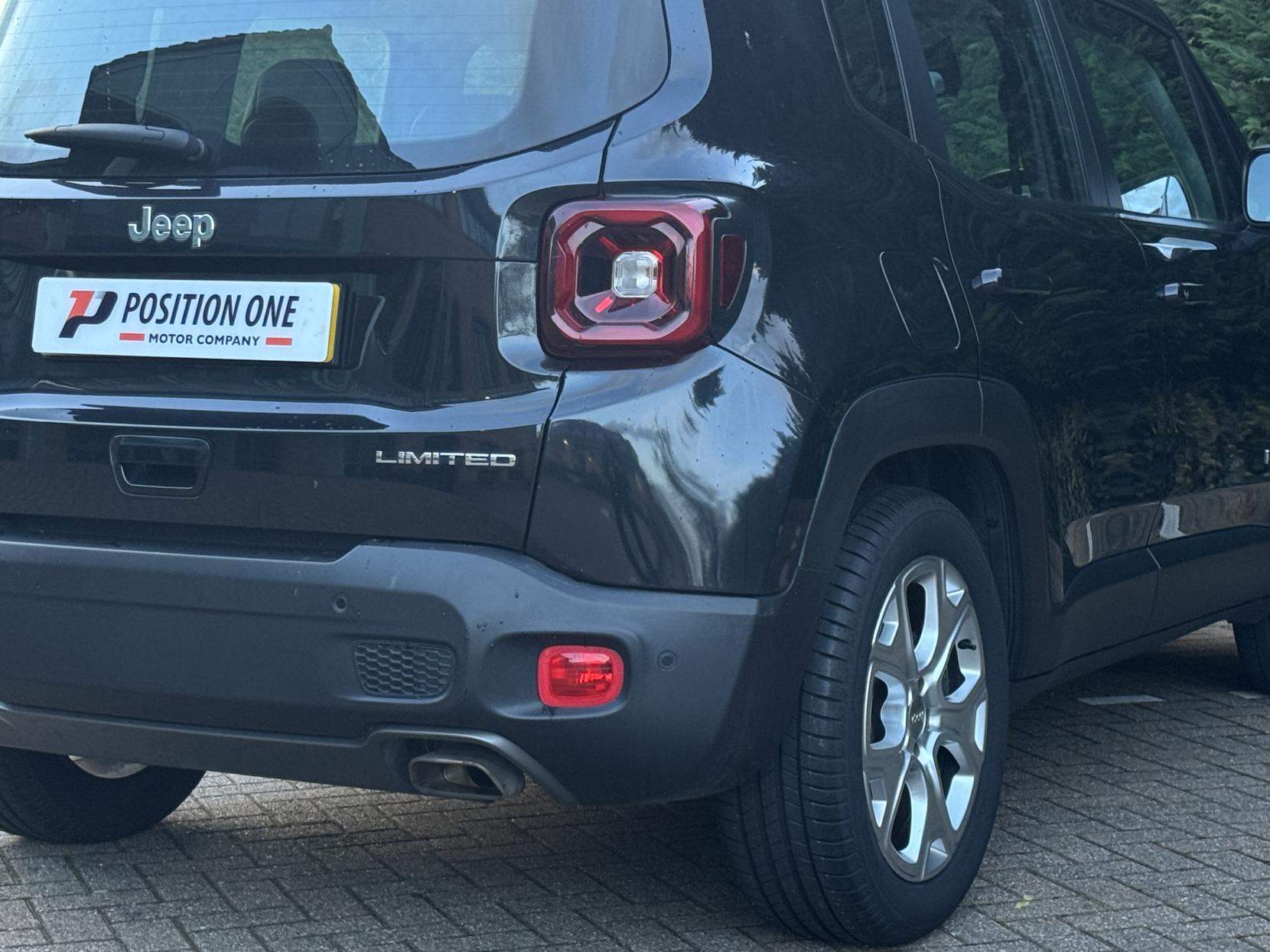 Jeep Renegade 1.0 GSE T3 Limited SUV 5dr Petrol Manual Euro 6 (s/s) (120 ps)