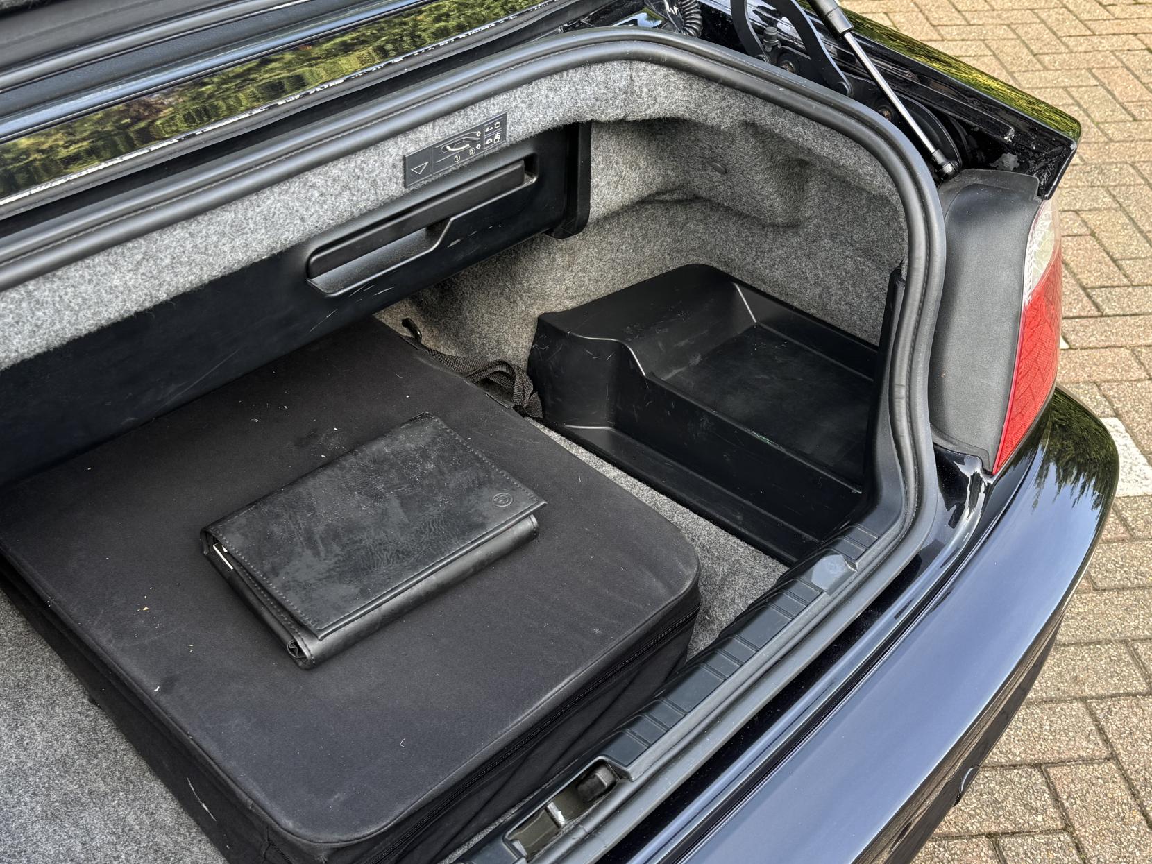 BMW M3 3.2i Convertible 2dr Petrol Manual (292 g/km, 343 bhp)