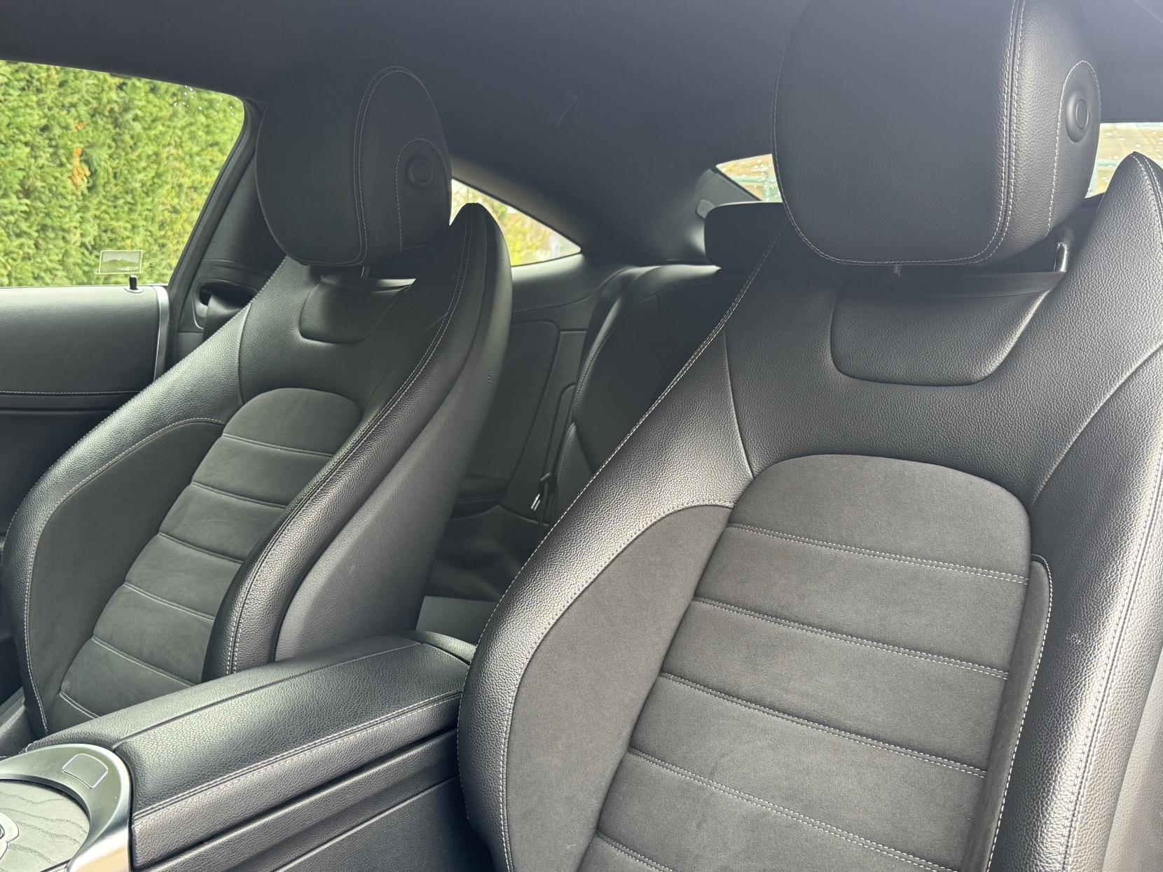 Mercedes-Benz C Class 1.5 C200 MHEV AMG Line Coupe 2dr Petrol G-Tronic+ Euro 6 (s/s) (198 ps)