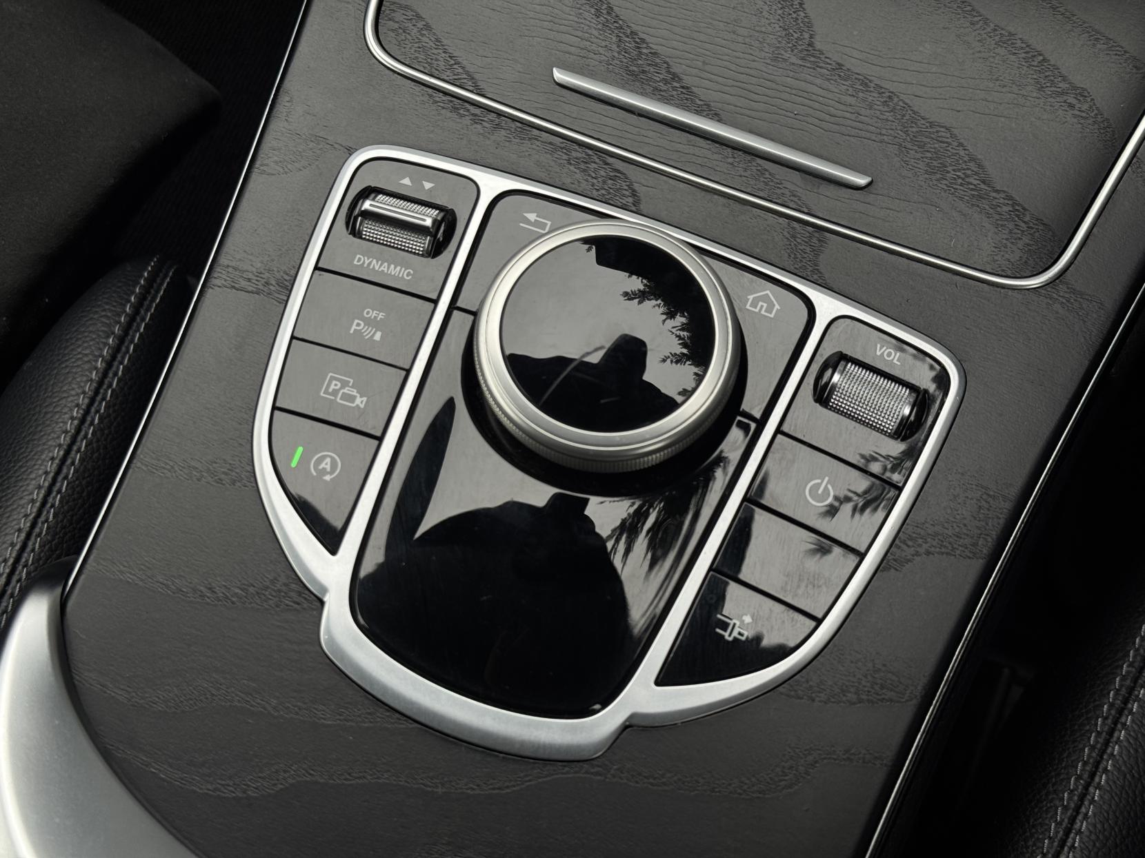 Mercedes-Benz C Class 1.5 C200 MHEV AMG Line Coupe 2dr Petrol G-Tronic+ Euro 6 (s/s) (198 ps)