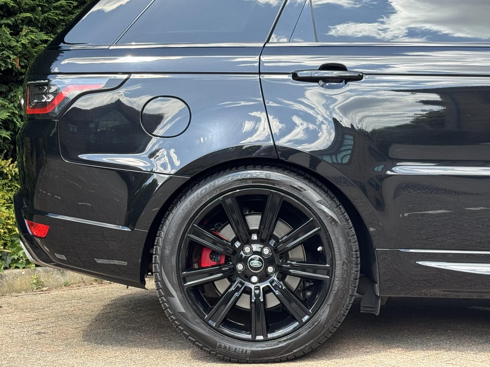 Land Rover Range Rover Sport 2.0 P400e 13.1kWh HSE GPF Dynamic SUV 5dr Petrol Plug-in Hybrid Auto 4WD Euro 6 (s/s) (404 ps)