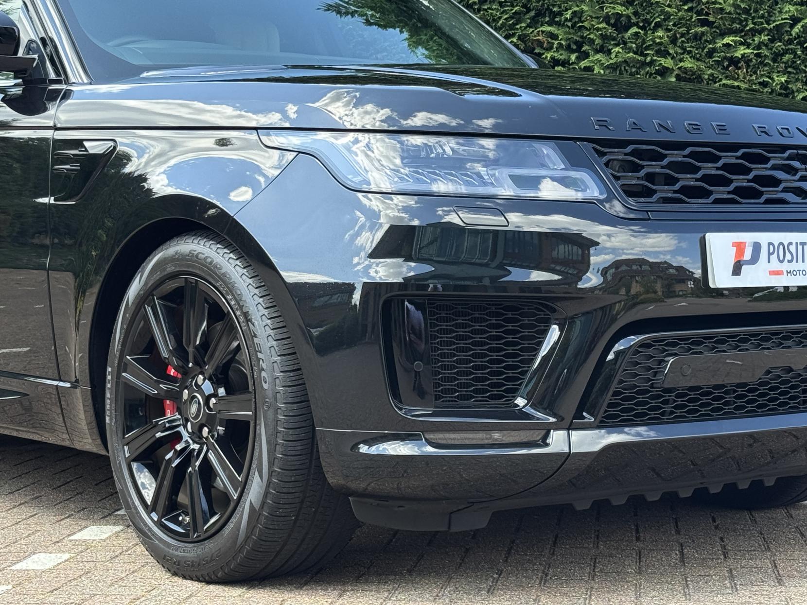 Land Rover Range Rover Sport 2.0 P400e 13.1kWh HSE GPF Dynamic SUV 5dr Petrol Plug-in Hybrid Auto 4WD Euro 6 (s/s) (404 ps)