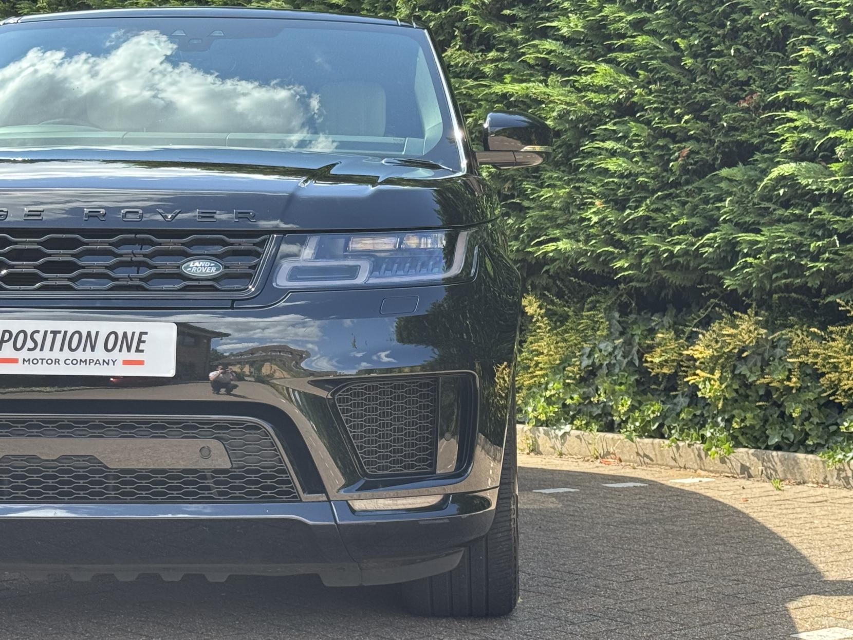 Land Rover Range Rover Sport 2.0 P400e 13.1kWh HSE GPF Dynamic SUV 5dr Petrol Plug-in Hybrid Auto 4WD Euro 6 (s/s) (404 ps)