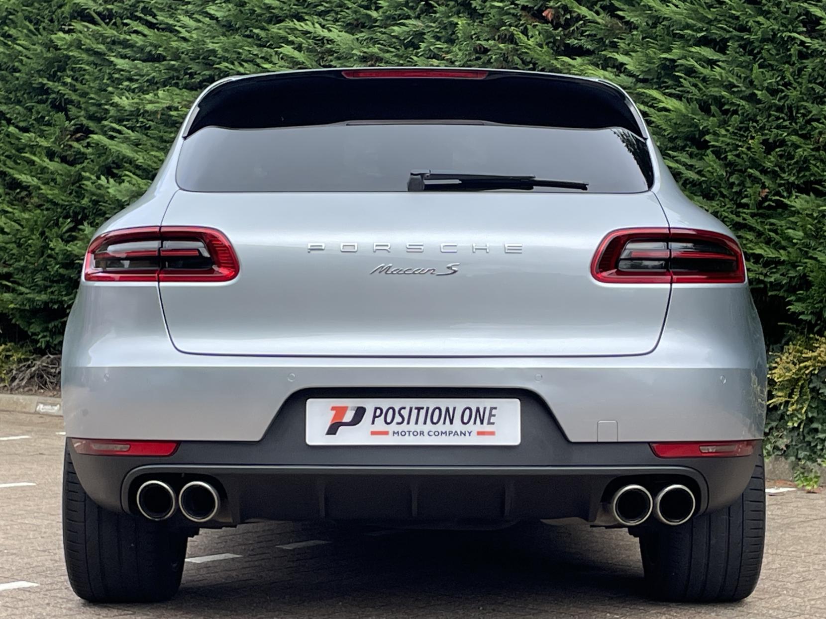 Porsche Macan 3.0 V6 S SUV 5dr Petrol PDK 4WD Euro 6 (s/s) (340 ps)