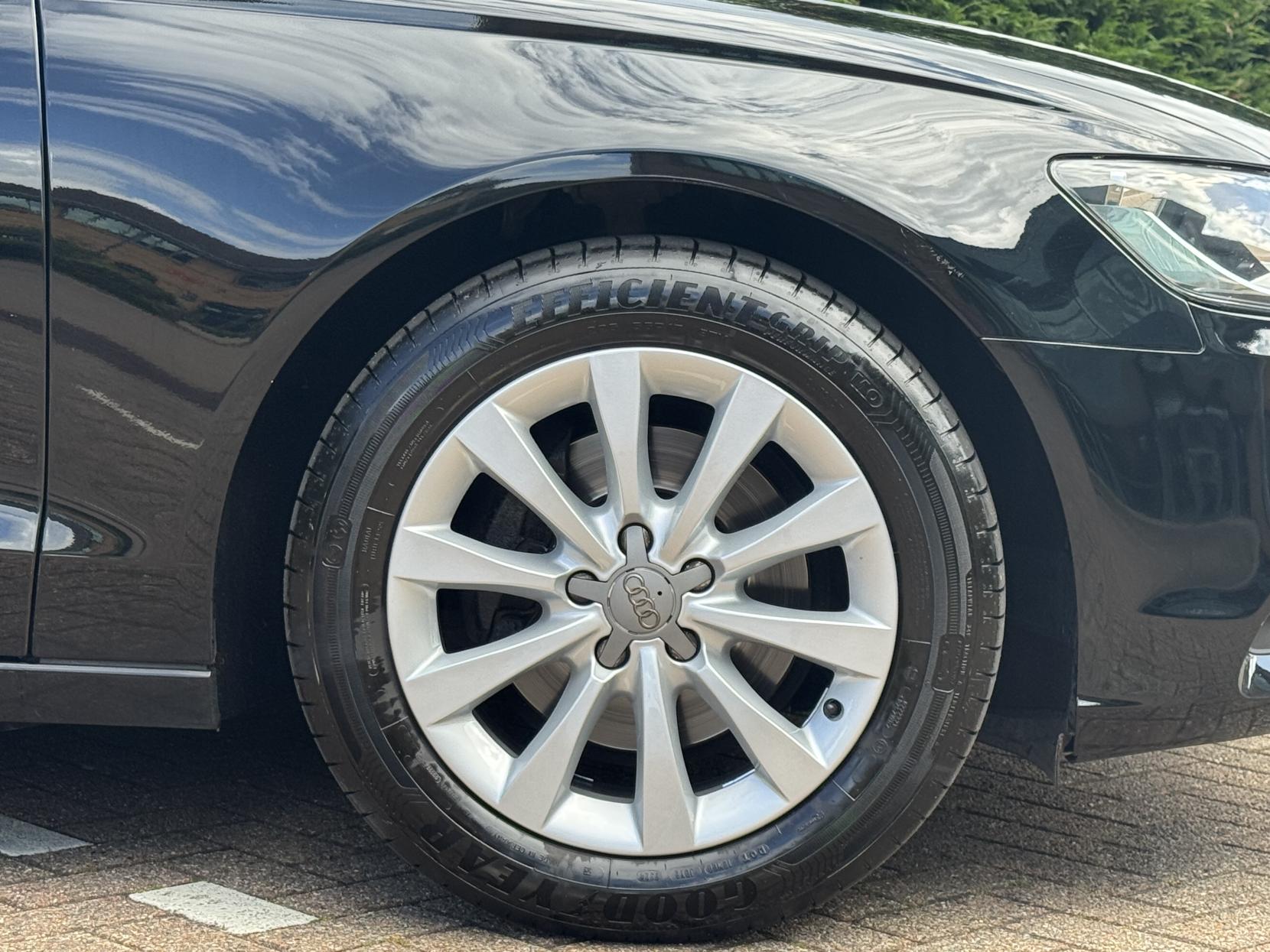 Audi A6 Saloon 2.0 TDI SE Saloon 4dr Diesel Multitronic Euro 5 (s/s) (177 ps)