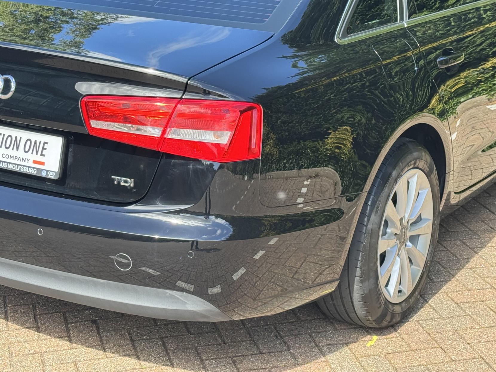 Audi A6 Saloon 2.0 TDI SE Saloon 4dr Diesel Multitronic Euro 5 (s/s) (177 ps)