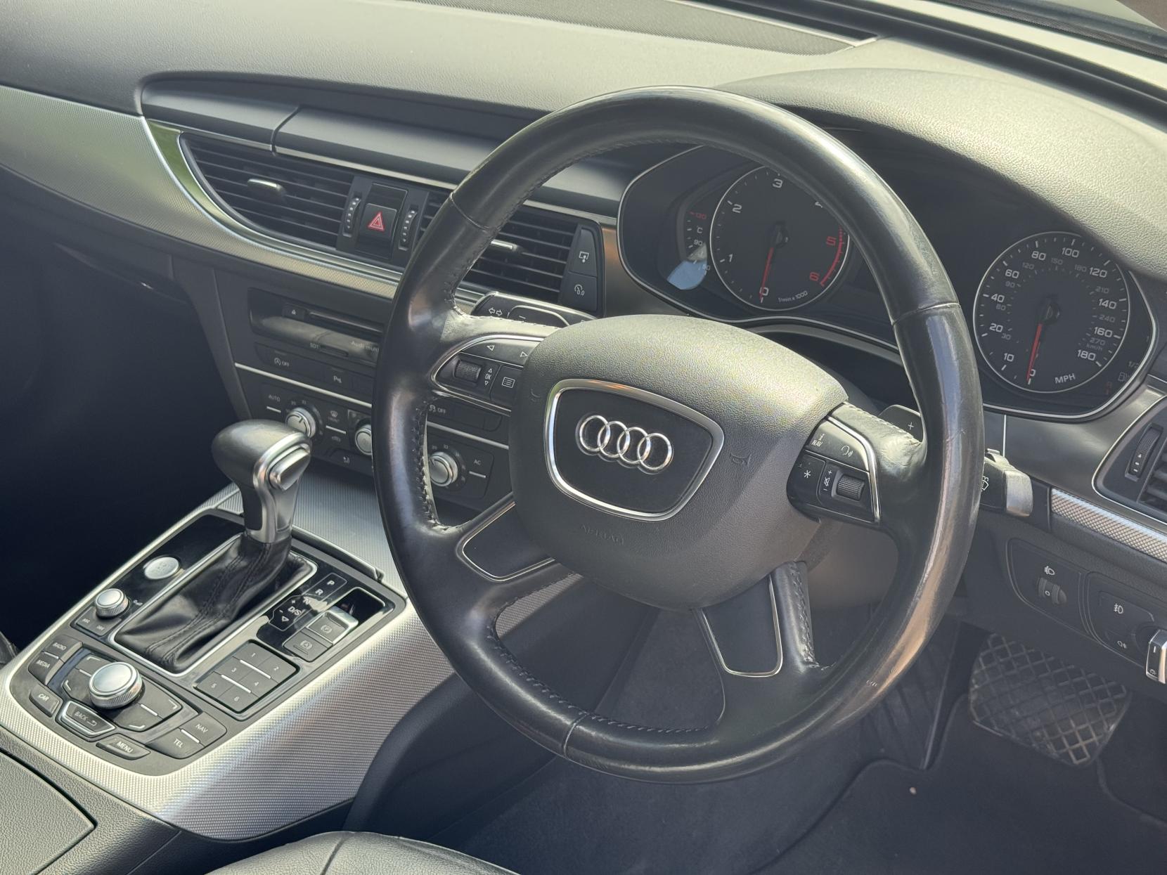 Audi A6 Saloon 2.0 TDI SE Saloon 4dr Diesel Multitronic Euro 5 (s/s) (177 ps)