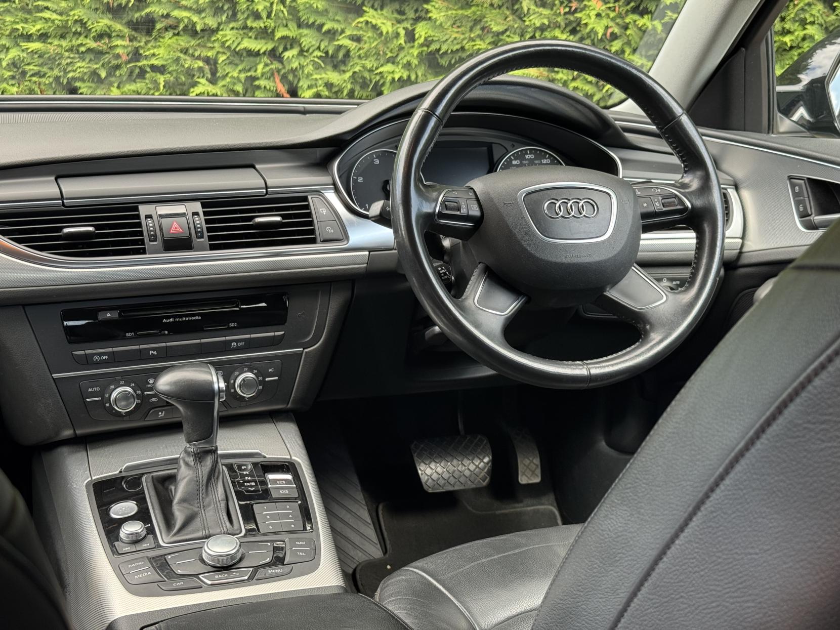 Audi A6 Saloon 2.0 TDI SE Saloon 4dr Diesel Multitronic Euro 5 (s/s) (177 ps)
