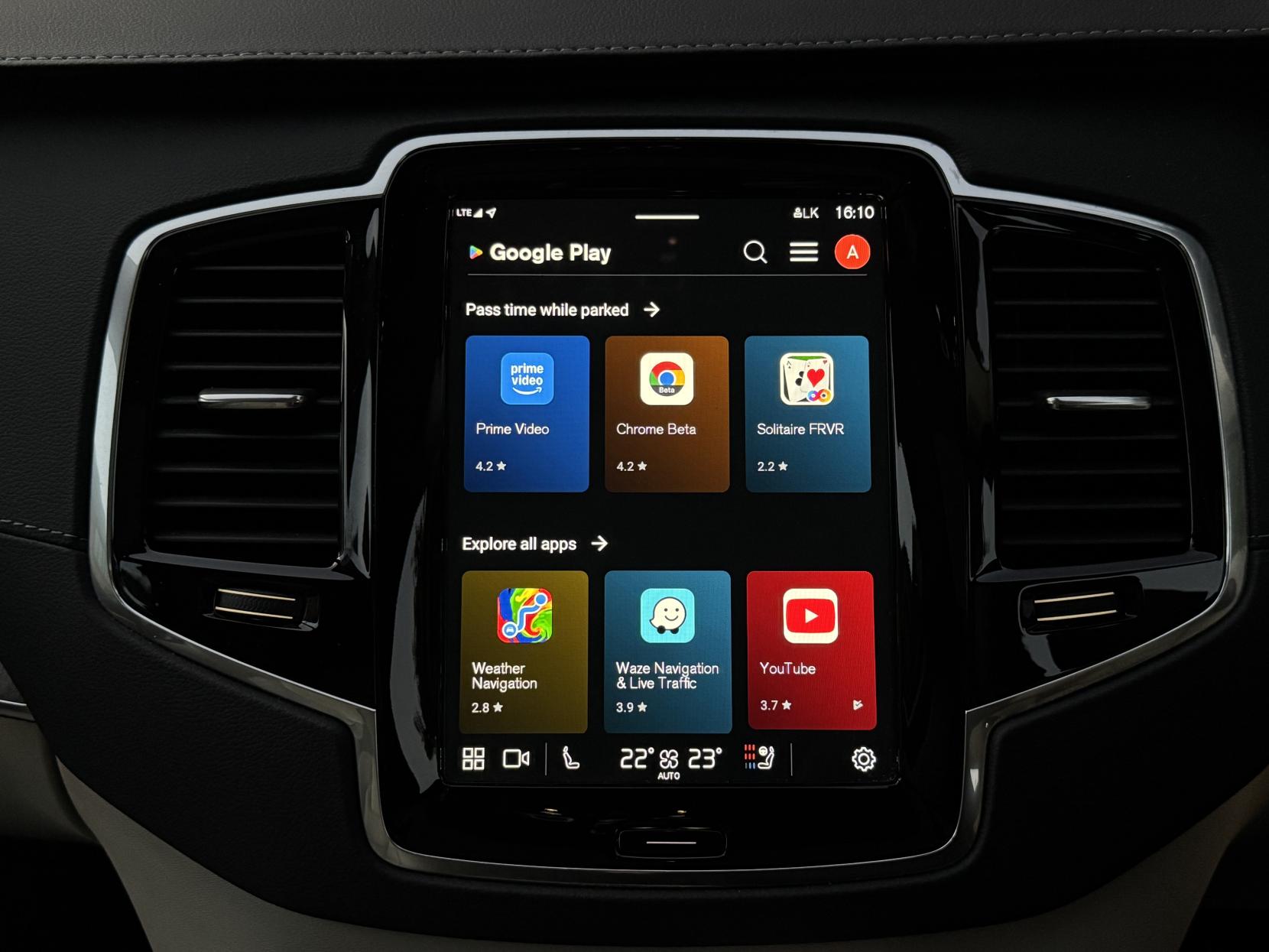 Volvo XC90 2.0h T8 Recharge 18.8kWh Ultimate Dark SUV 5dr Petrol Plug-in Hybrid Auto 4WD Euro 6 (s/s) (455 ps)