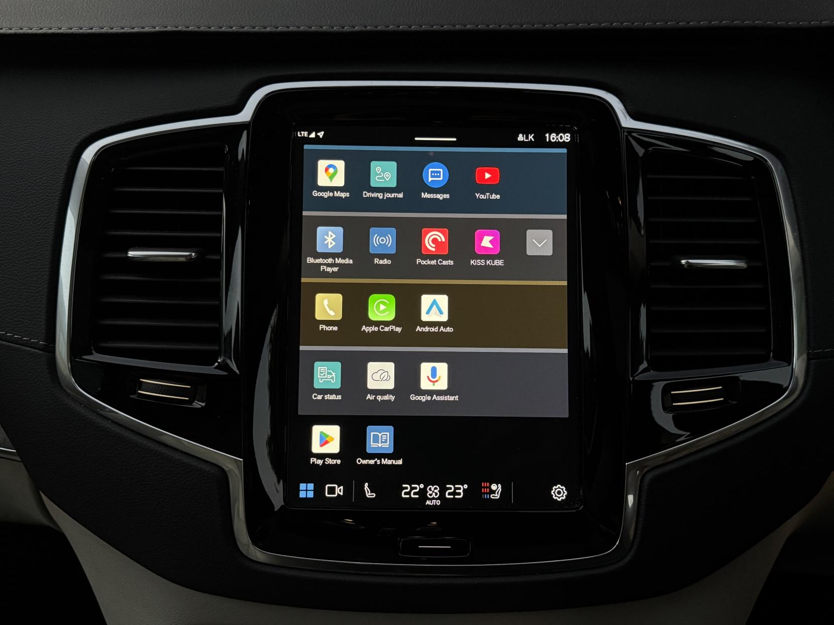 Volvo XC90 2.0h T8 Recharge 18.8kWh Ultimate Dark SUV 5dr Petrol Plug-in Hybrid Auto 4WD Euro 6 (s/s) (455 ps)