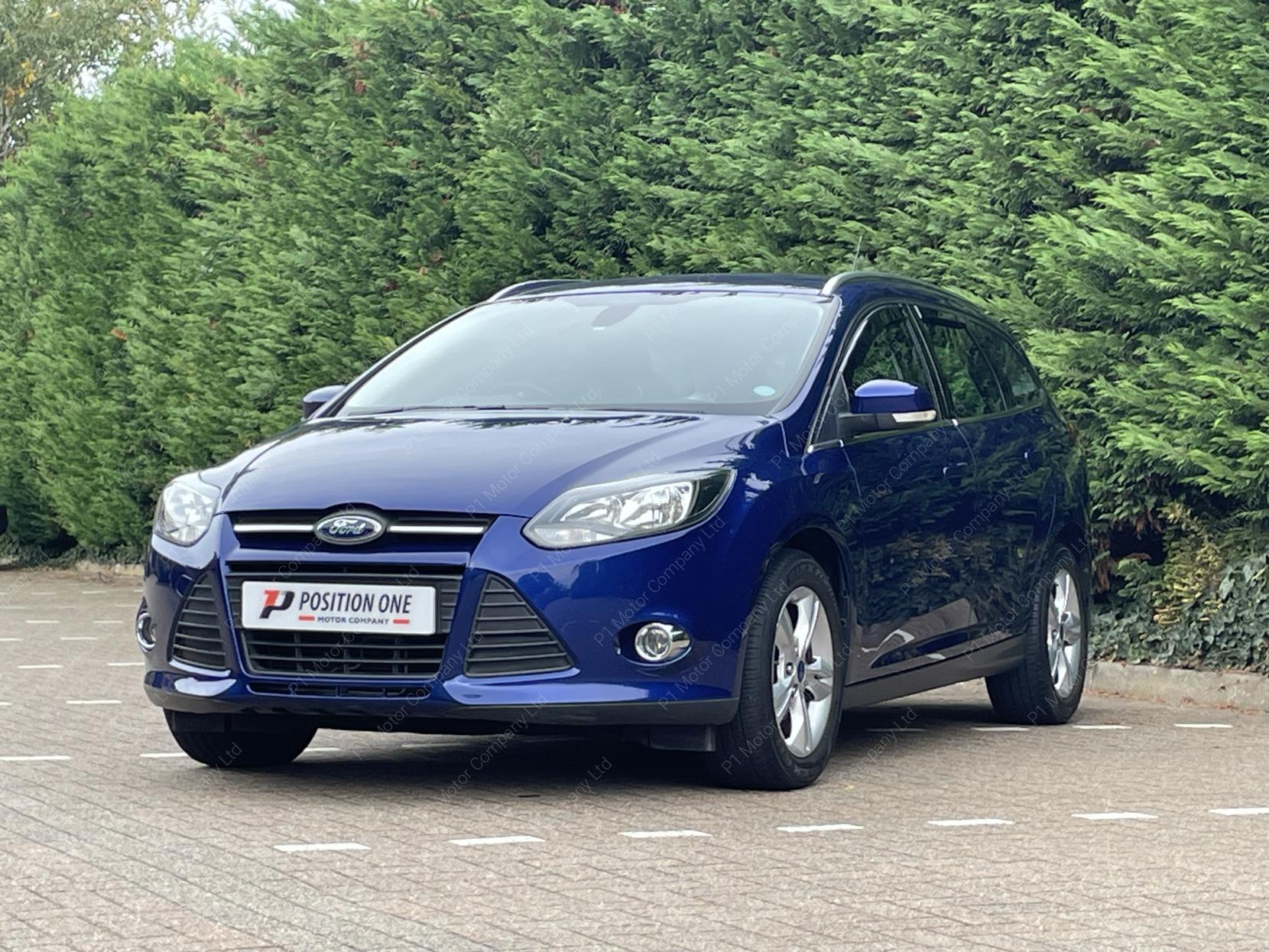 Ford Focus 1.6 Zetec Estate 5dr Petrol Powershift Euro 5 (125 ps)