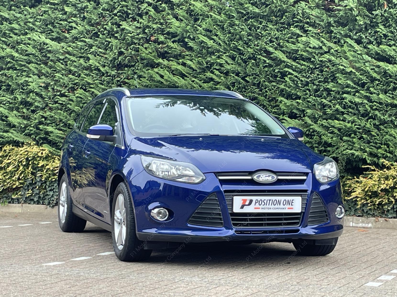 Ford Focus 1.6 Zetec Estate 5dr Petrol Powershift Euro 5 (125 ps)