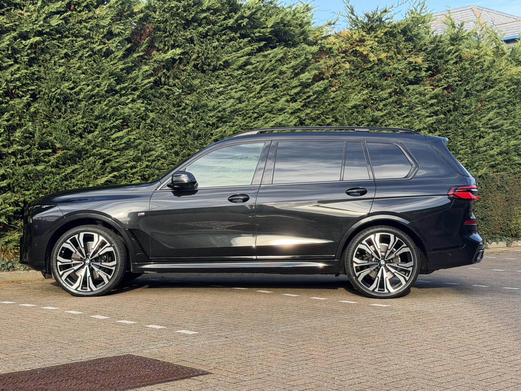 BMW X7 3.0 40d MHT M Sport SUV 5dr Diesel Hybrid Auto xDrive Euro 6 (s/s) (352 ps)