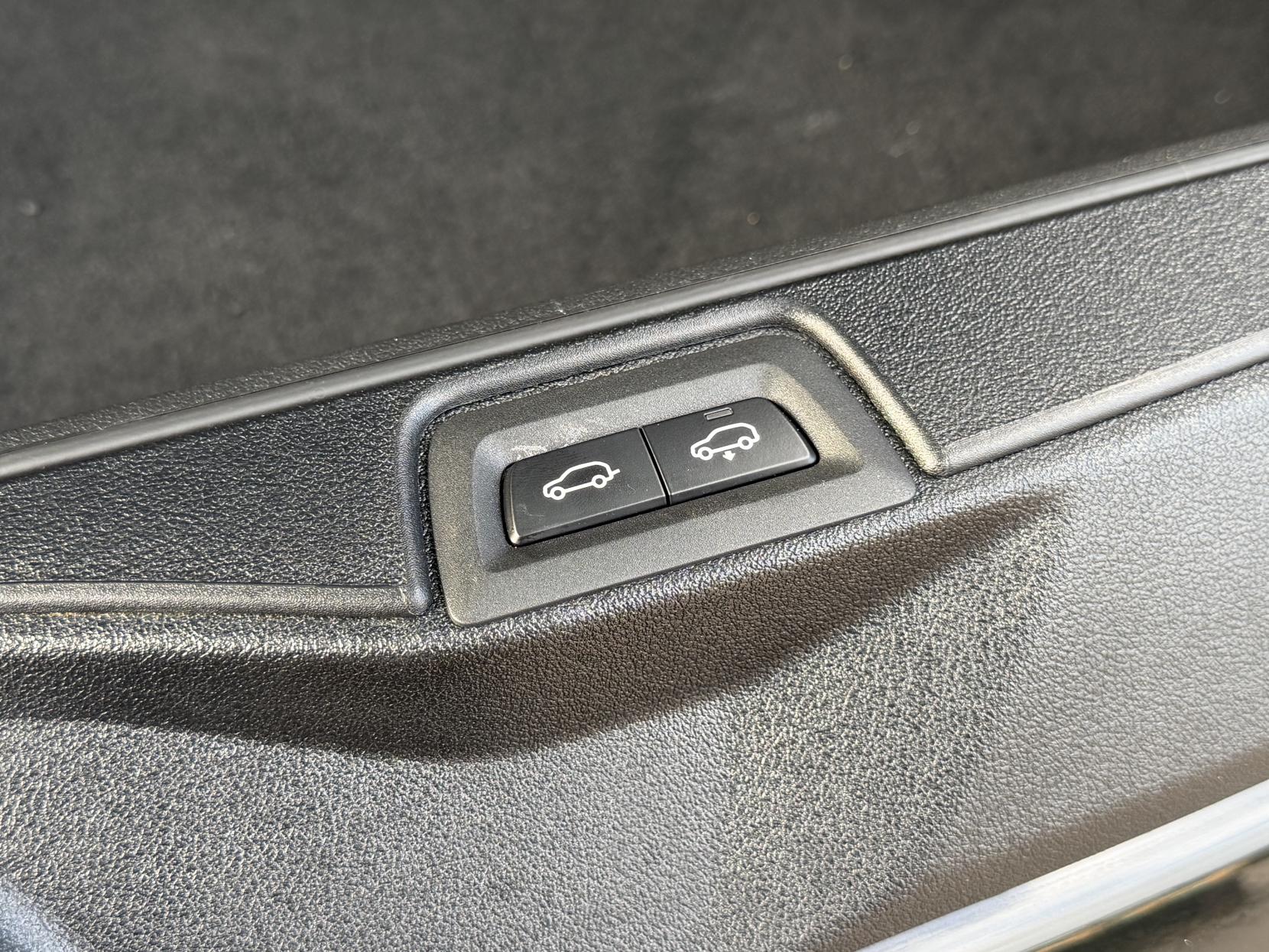 BMW X7 3.0 40d MHT M Sport SUV 5dr Diesel Hybrid Auto xDrive Euro 6 (s/s) (352 ps)