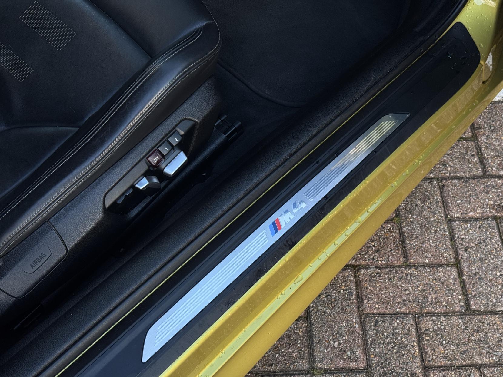 BMW M4 3.0 BiTurbo Competition Coupe 2dr Petrol DCT Euro 6 (s/s) (450 ps)