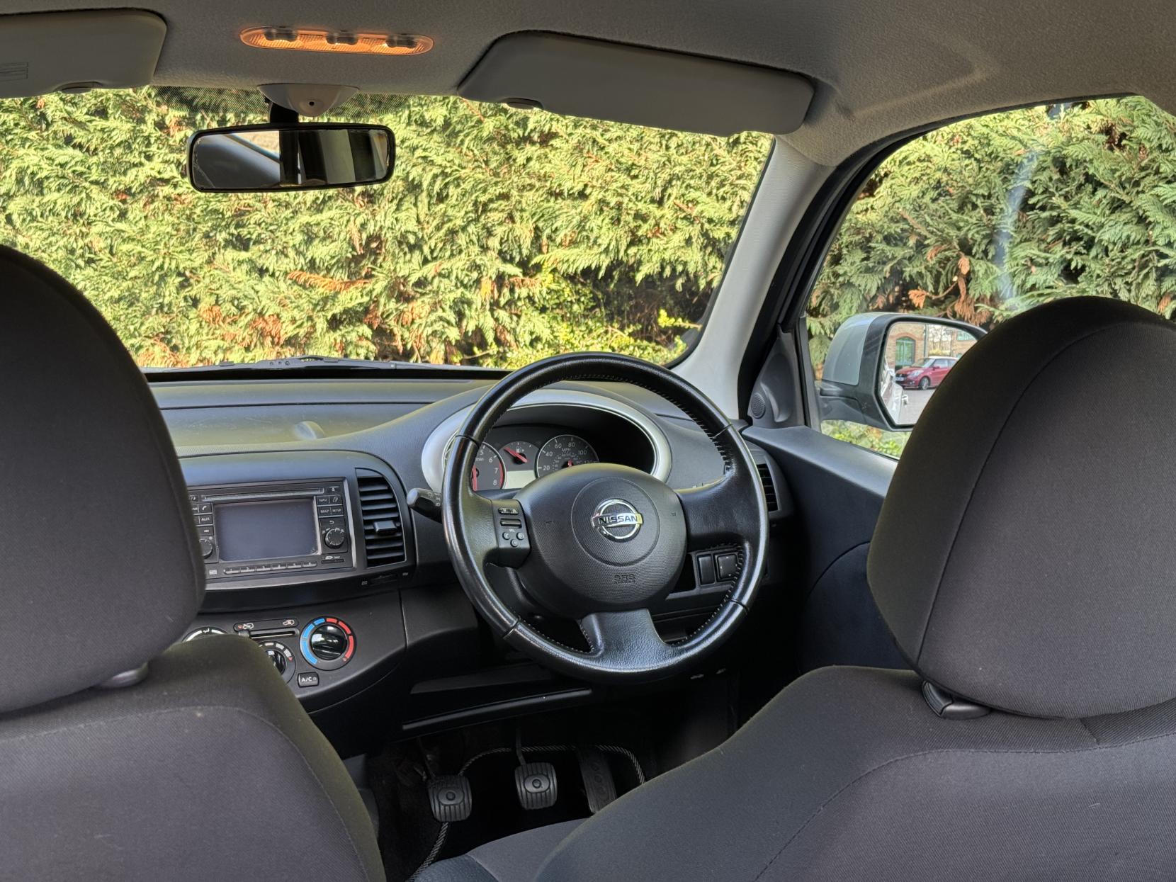 Nissan Micra 1.2 16v n-tec Hatchback 5dr Petrol Manual (139 g/km, 79 bhp)