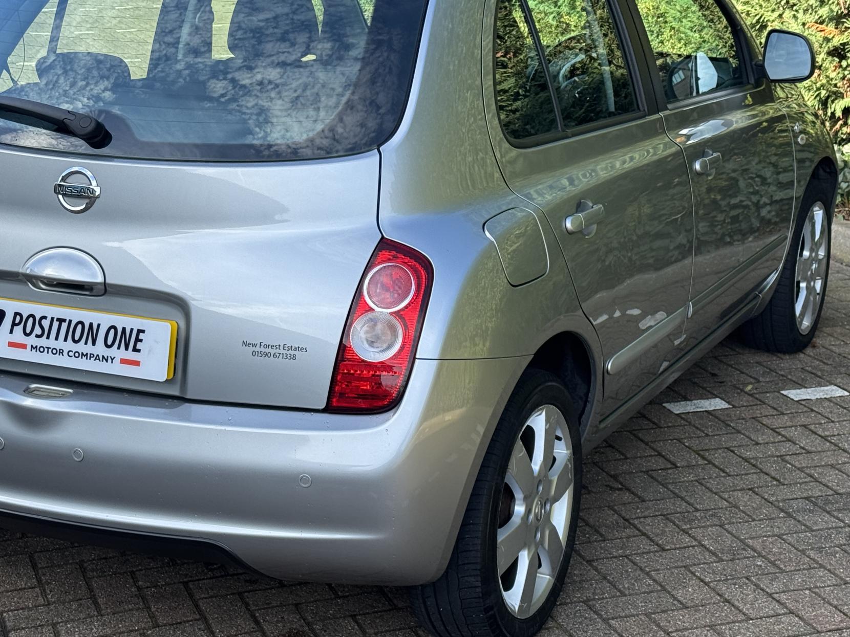 Nissan Micra 1.2 16v n-tec Hatchback 5dr Petrol Manual (139 g/km, 79 bhp)