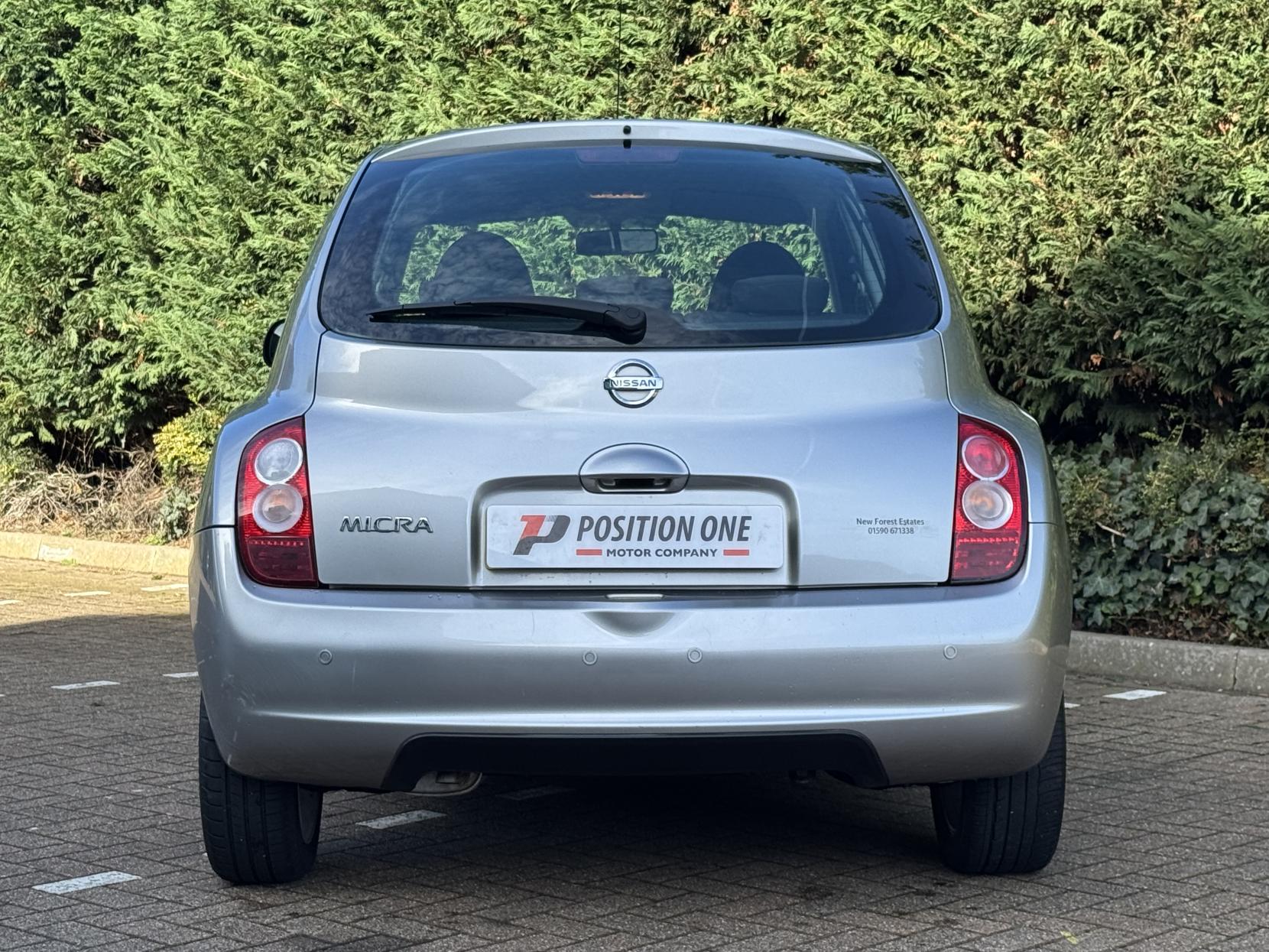 Nissan Micra 1.2 16v n-tec Hatchback 5dr Petrol Manual (139 g/km, 79 bhp)