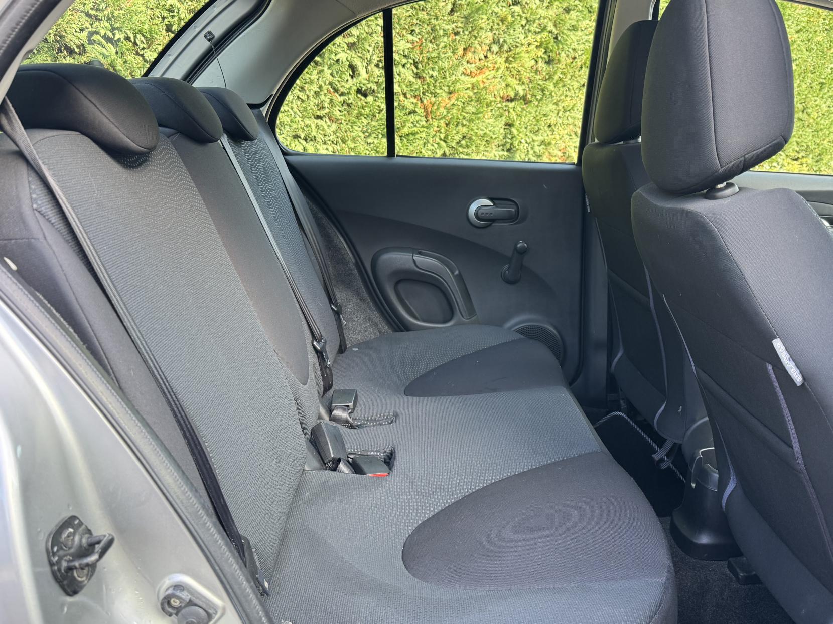 Nissan Micra 1.2 16v n-tec Hatchback 5dr Petrol Manual (139 g/km, 79 bhp)