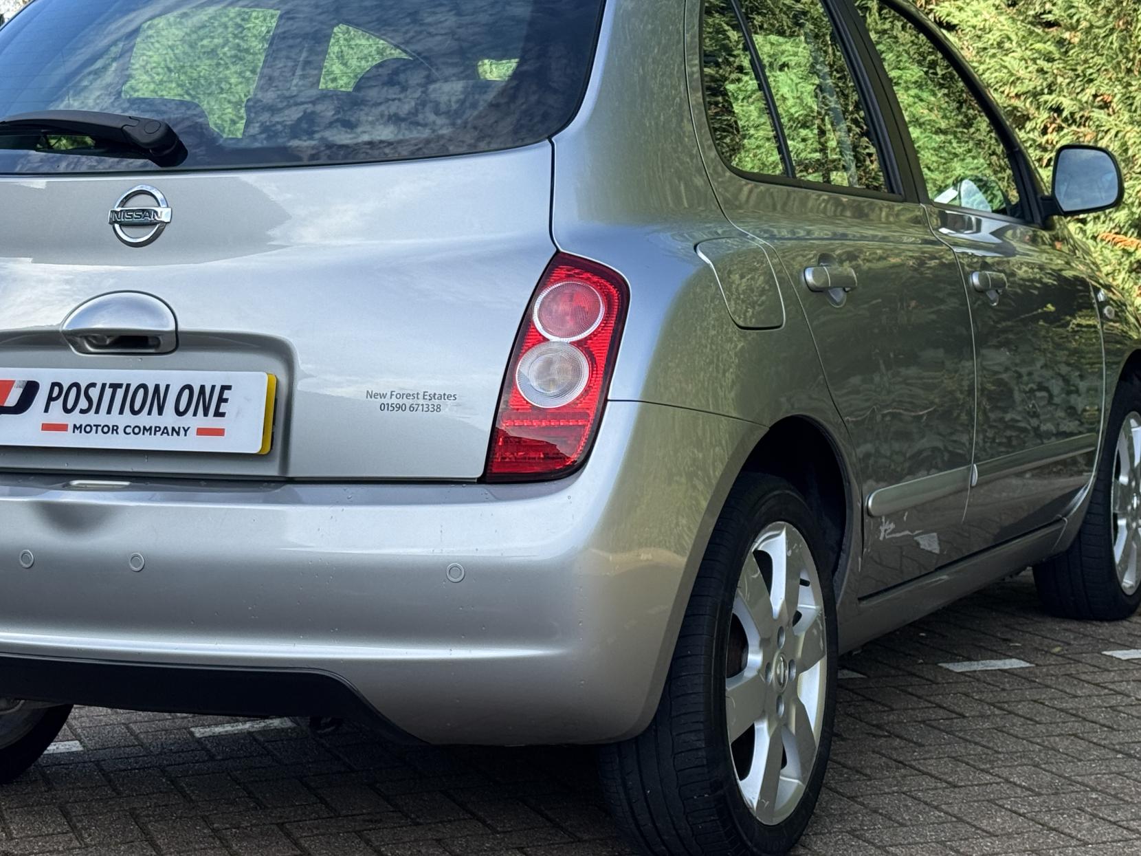 Nissan Micra 1.2 16v n-tec Hatchback 5dr Petrol Manual (139 g/km, 79 bhp)