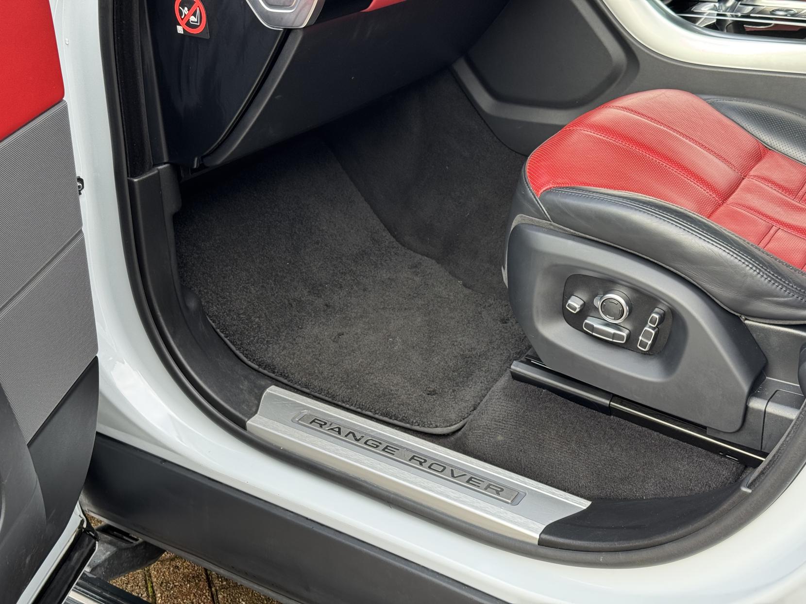 Land Rover Range Rover Sport 5.0 V8 Autobiography Dynamic SUV 5dr Petrol Auto 4WD Euro 6 (s/s) (510 ps)