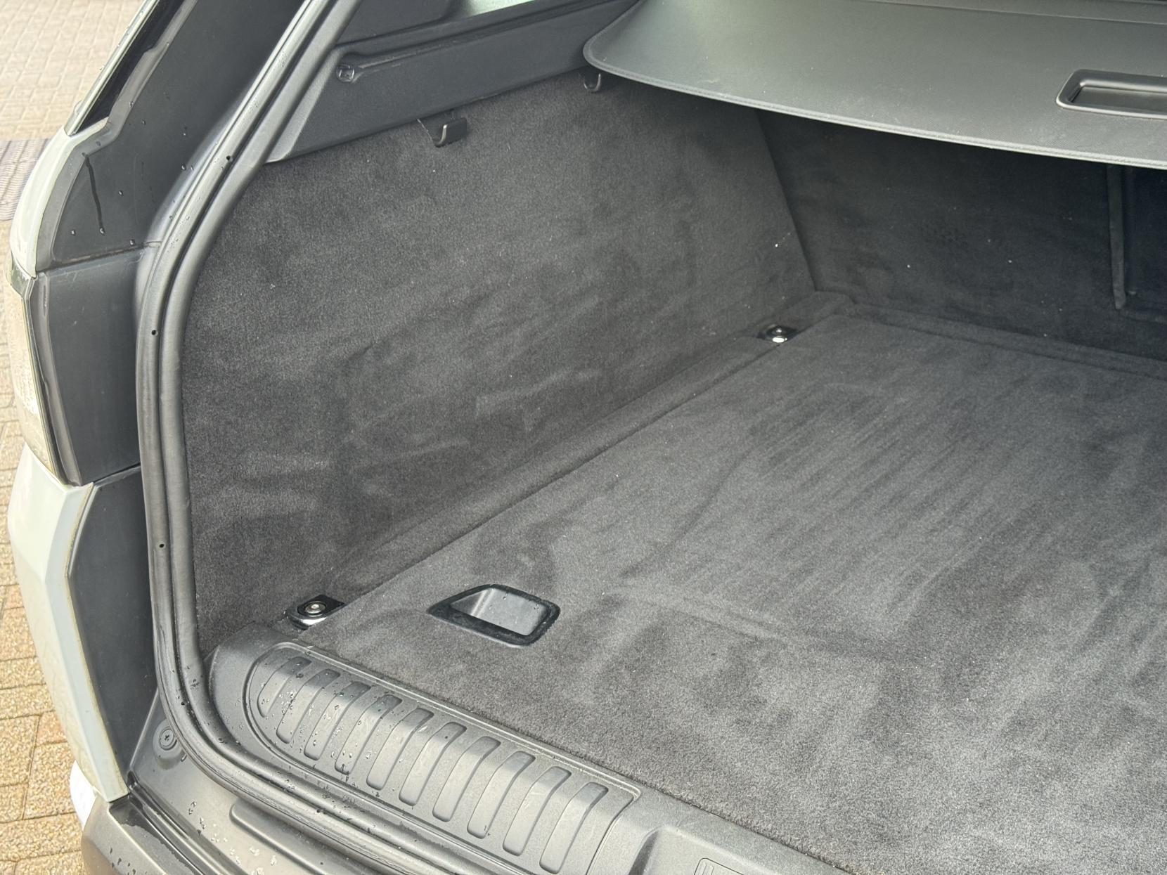 Land Rover Range Rover Sport 5.0 V8 Autobiography Dynamic SUV 5dr Petrol Auto 4WD Euro 6 (s/s) (510 ps)