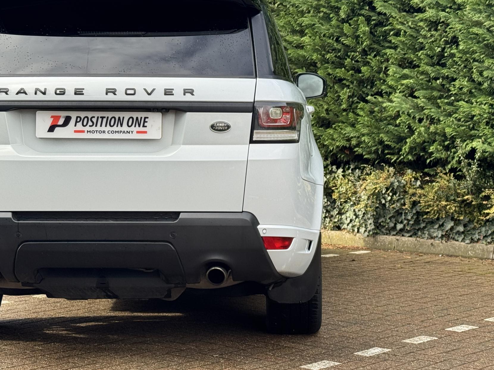 Land Rover Range Rover Sport 5.0 V8 Autobiography Dynamic SUV 5dr Petrol Auto 4WD Euro 6 (s/s) (510 ps)