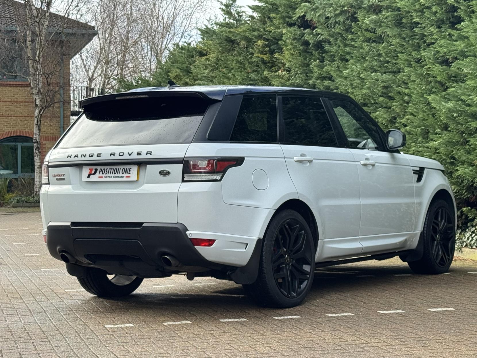 Land Rover Range Rover Sport 5.0 V8 Autobiography Dynamic SUV 5dr Petrol Auto 4WD Euro 6 (s/s) (510 ps)