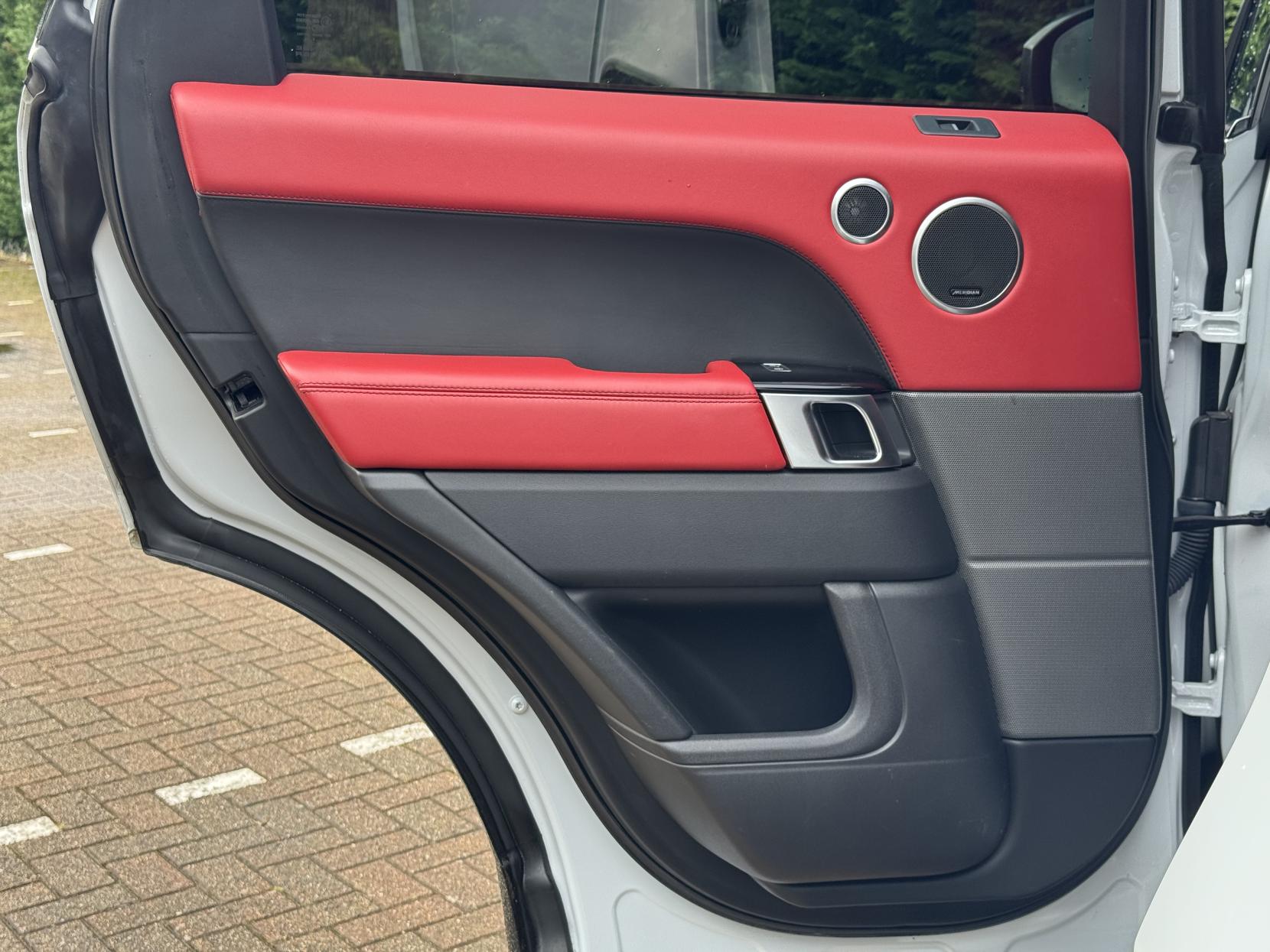 Land Rover Range Rover Sport 5.0 V8 Autobiography Dynamic SUV 5dr Petrol Auto 4WD Euro 6 (s/s) (510 ps)