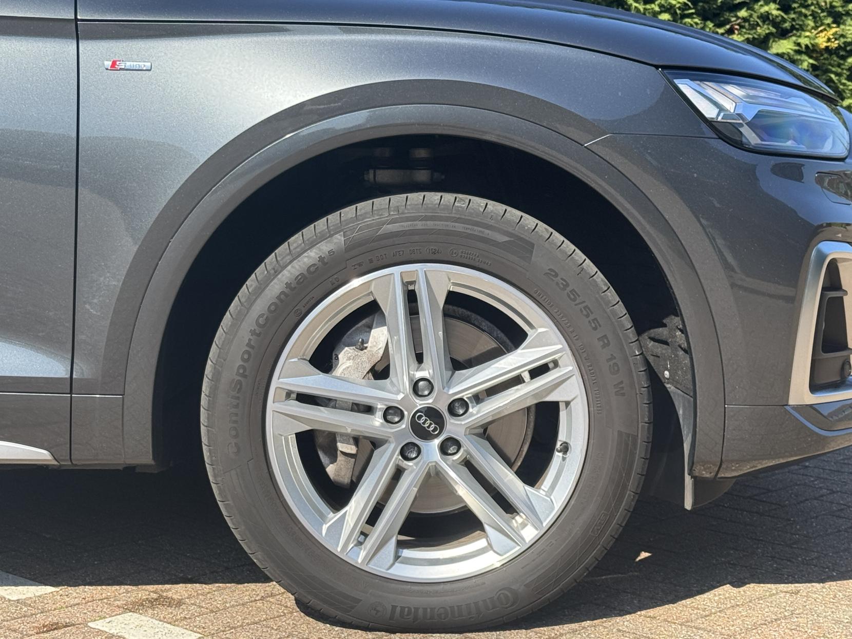 Audi Q5 2.0 TDI 40 S line SUV 5dr Diesel S Tronic quattro Euro 6 (s/s) (204 ps)