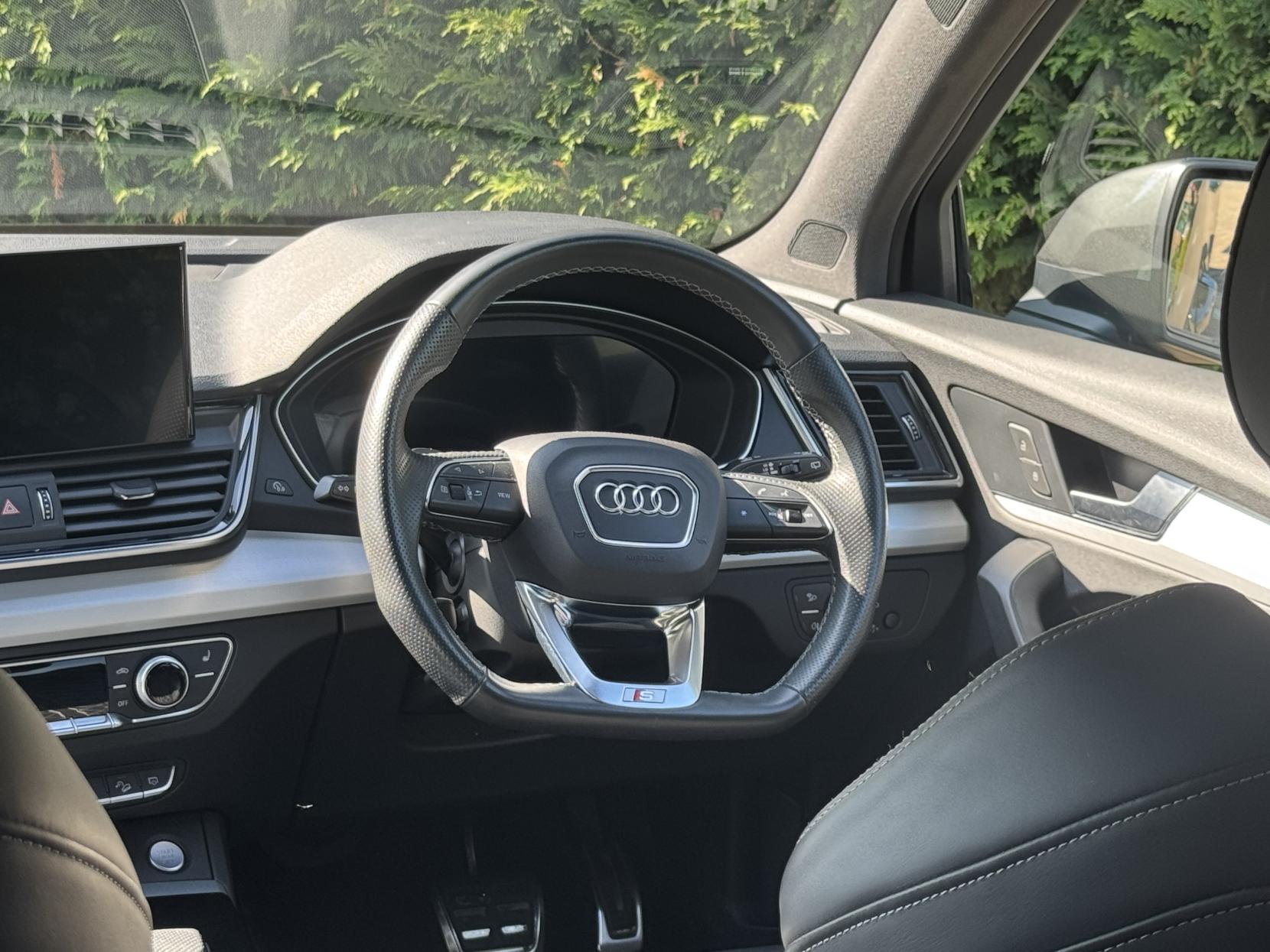 Audi Q5 2.0 TDI 40 S line SUV 5dr Diesel S Tronic quattro Euro 6 (s/s) (204 ps)