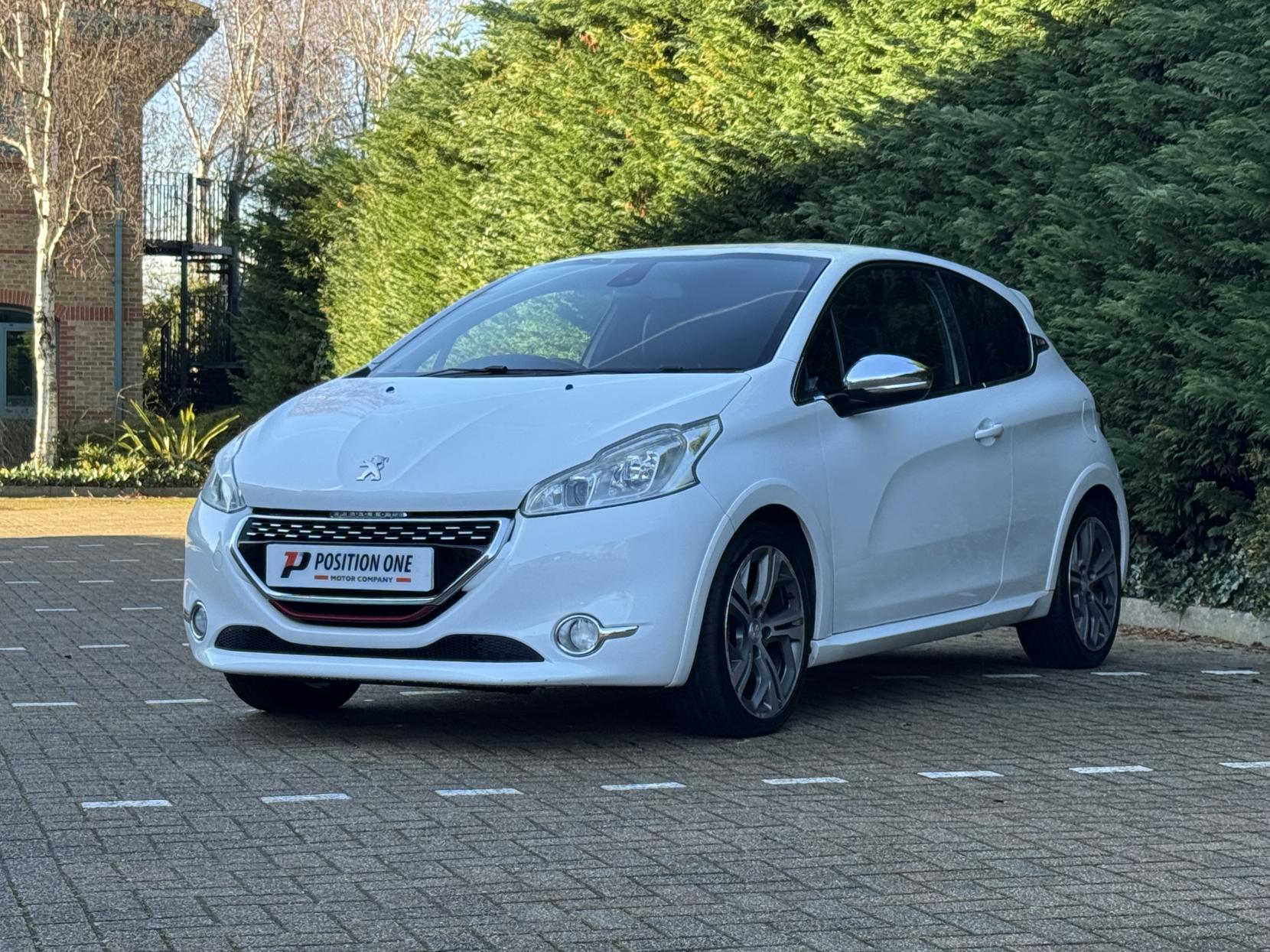 Peugeot 208 1.6 THP GTi Hatchback 3dr Petrol Manual Euro 5 (200 ps)