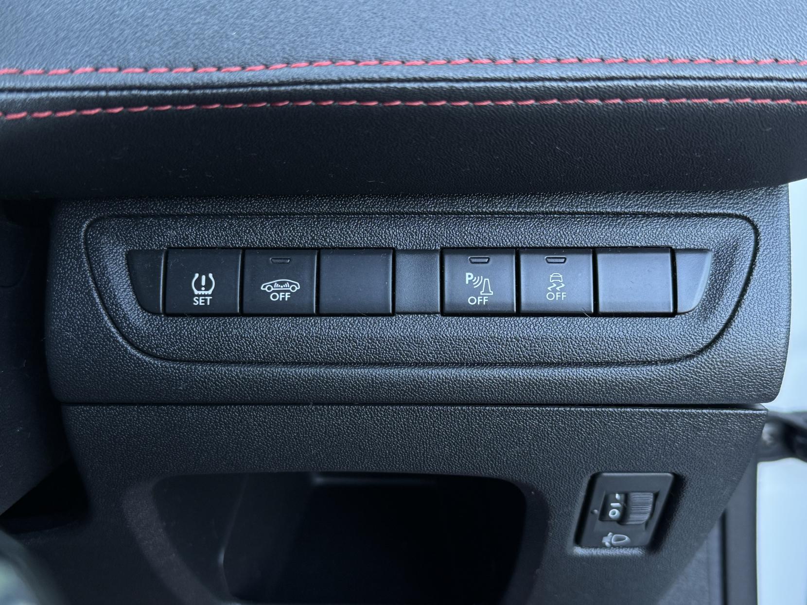 Peugeot 208 1.6 THP GTi Hatchback 3dr Petrol Manual Euro 5 (200 ps)